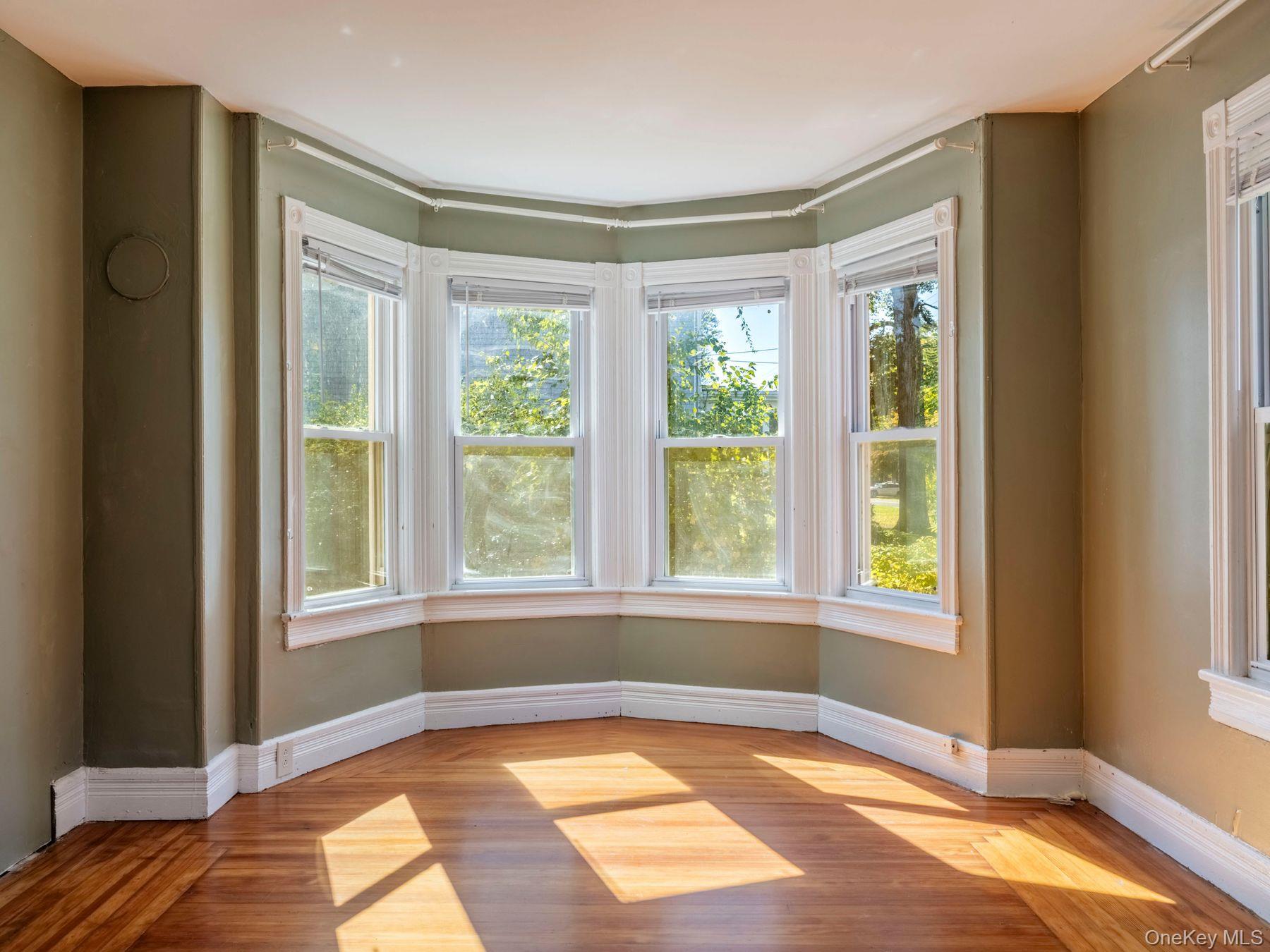 792 Springtown Road, Tillson, NY 12486