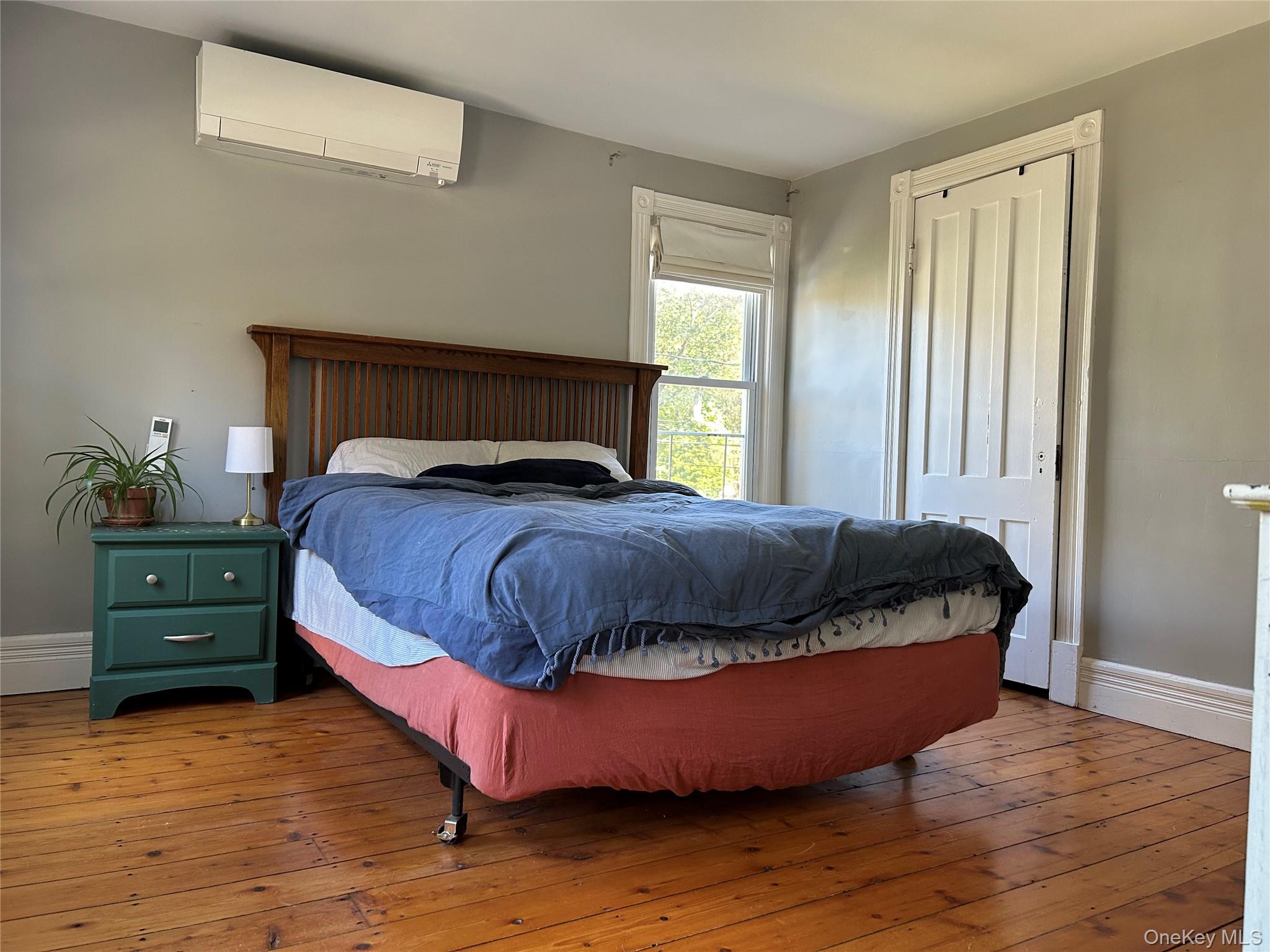 792 Springtown Road, Tillson, NY 12486