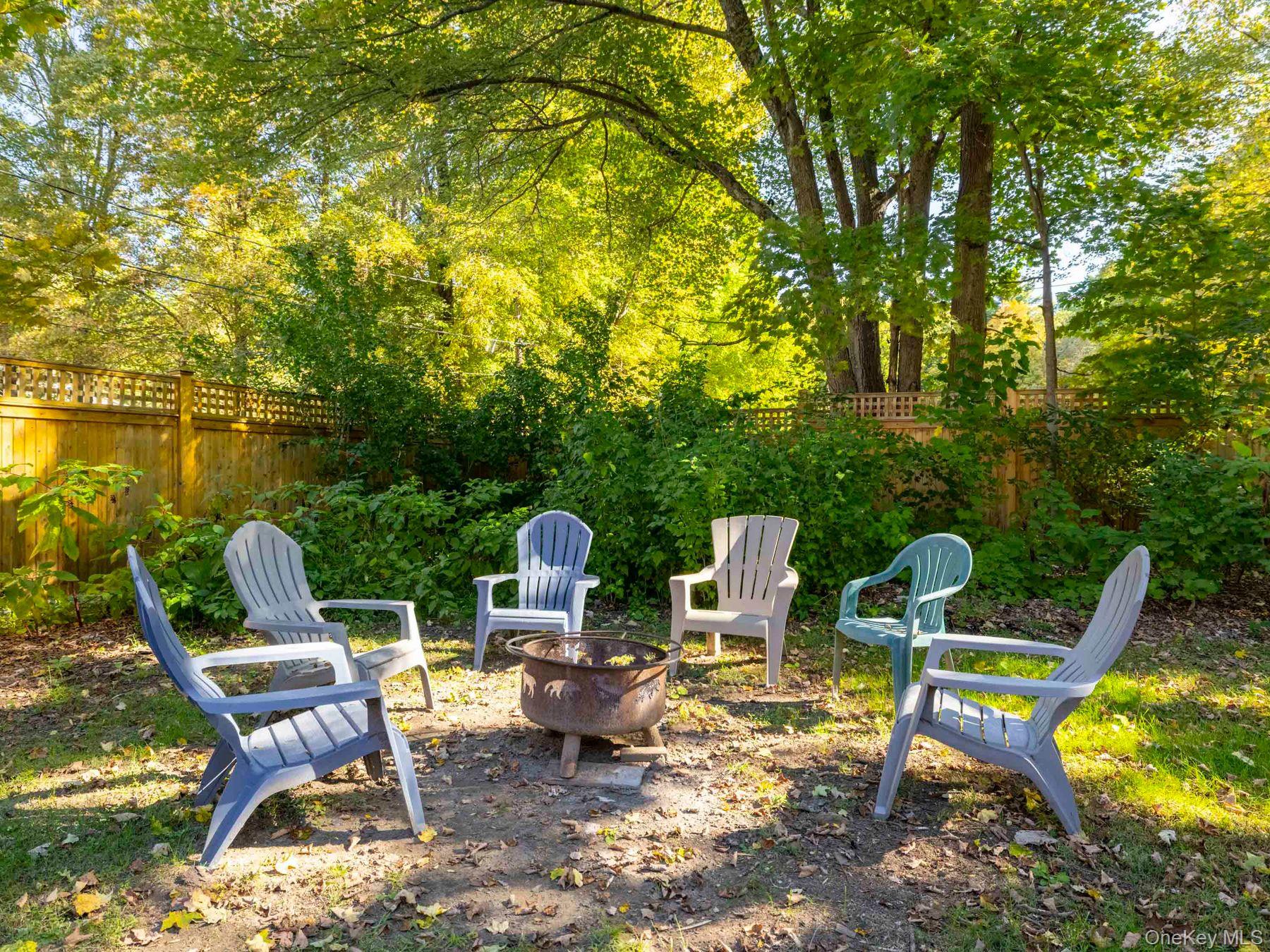 792 Springtown Road, Tillson, NY 12486