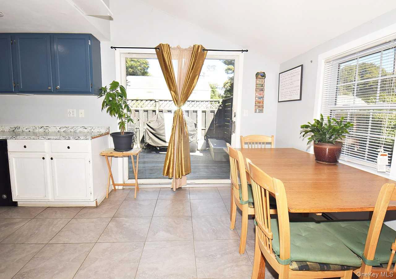 30 3rd Avenue, Huntington Station, NY 11746