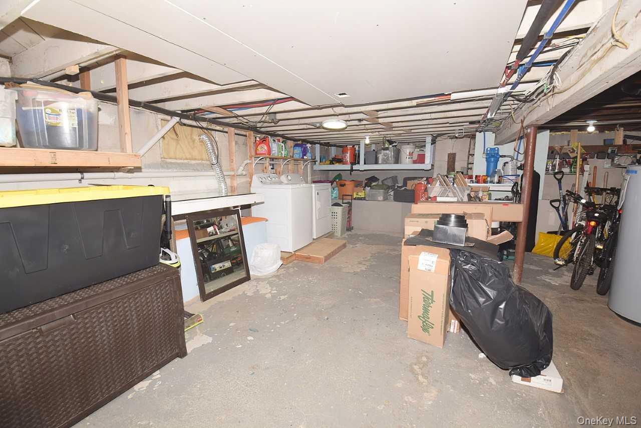 30 3rd Avenue, Huntington Station, NY 11746