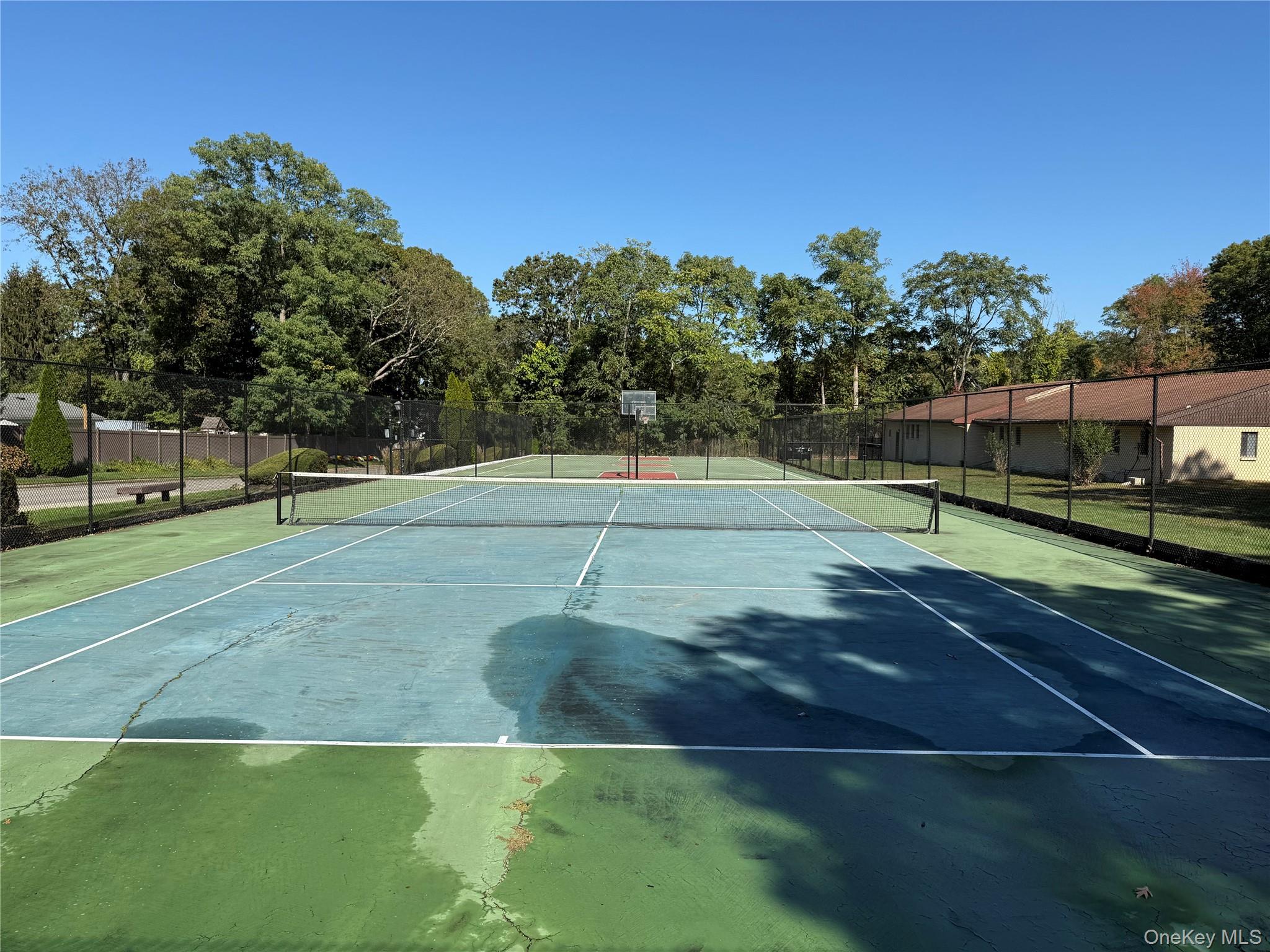 2 Dogwood Ct # 2, Selden, NY 11784