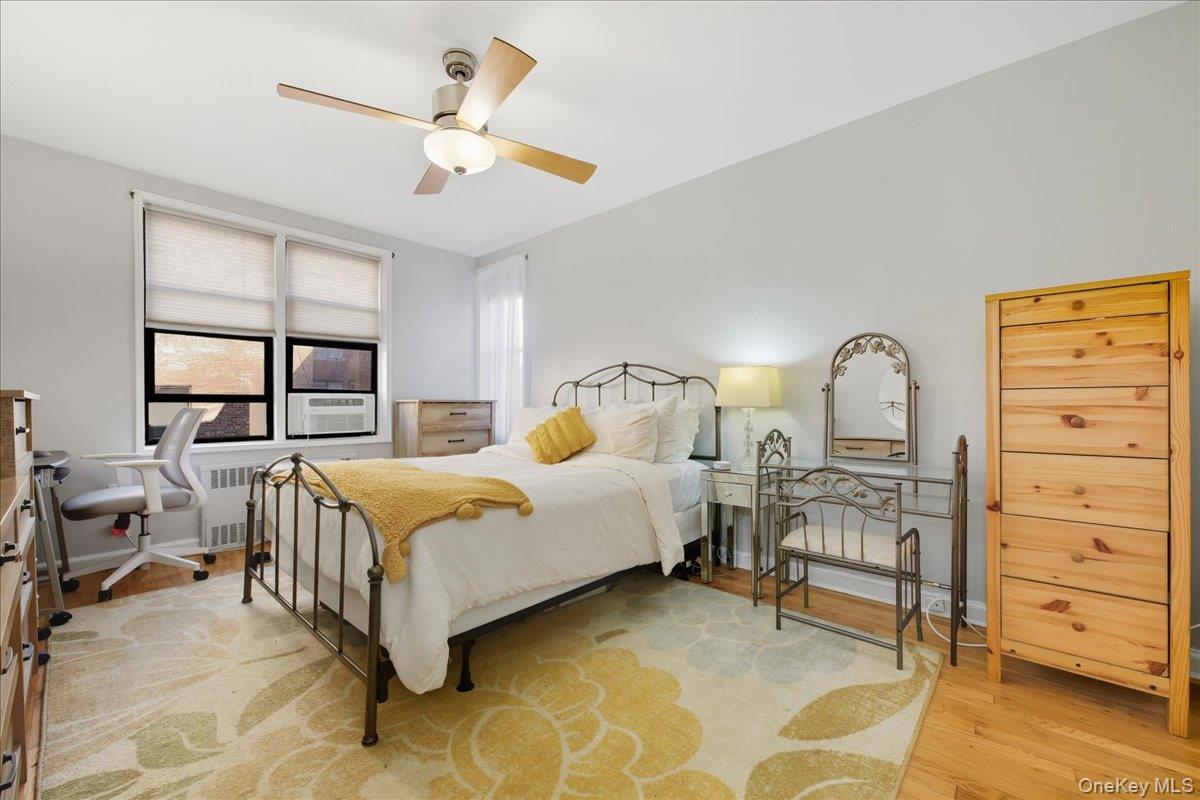 103-25 68th Avenue # 4A, Forest Hills, NY 11375