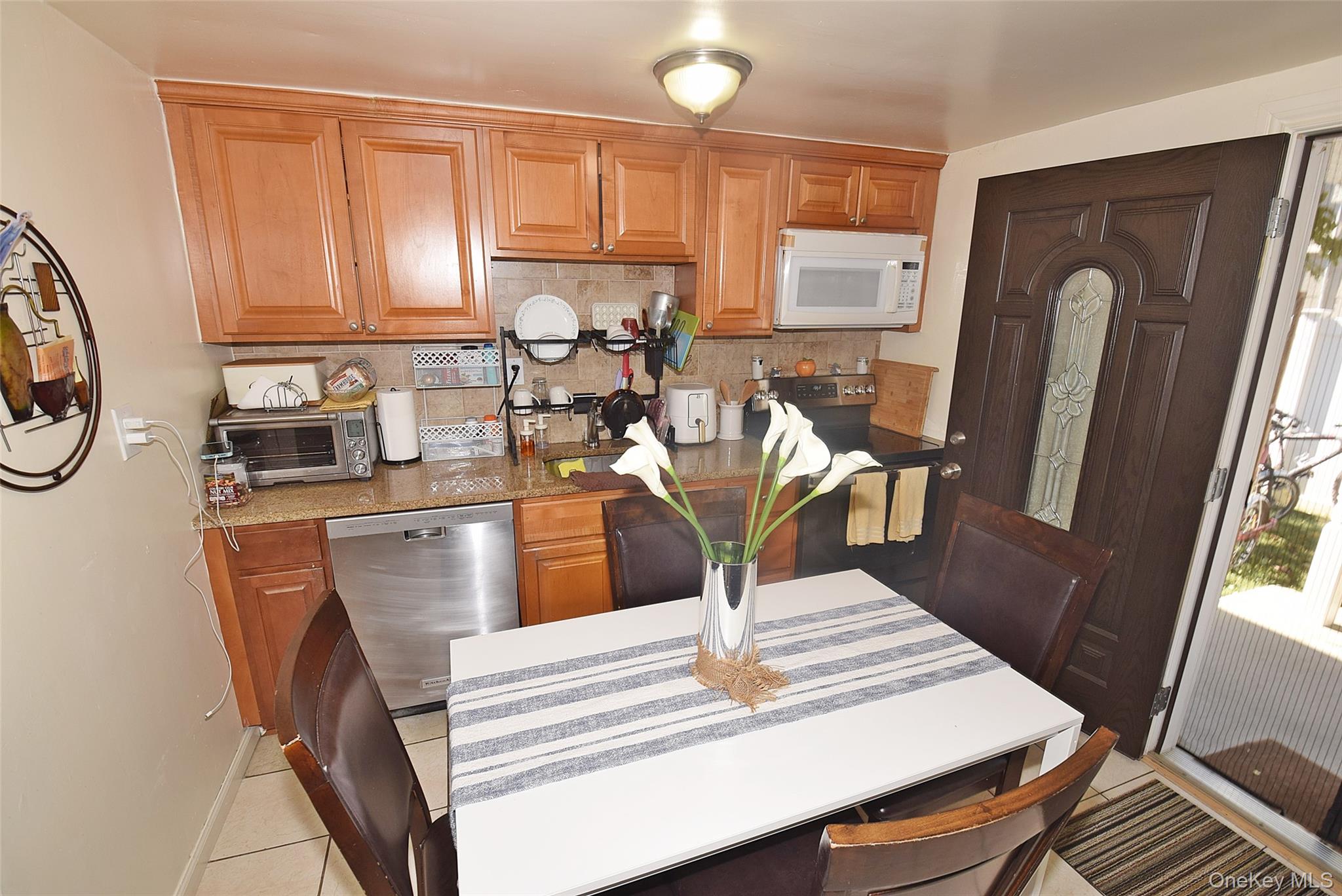 436 Herzel Boulevard, West Babylon, NY 11704