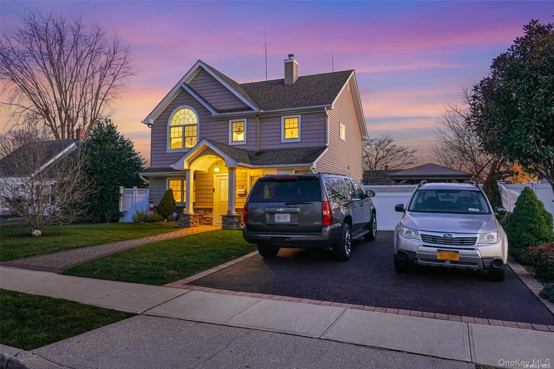 18 Plow Lane, Levittown, NY 11756