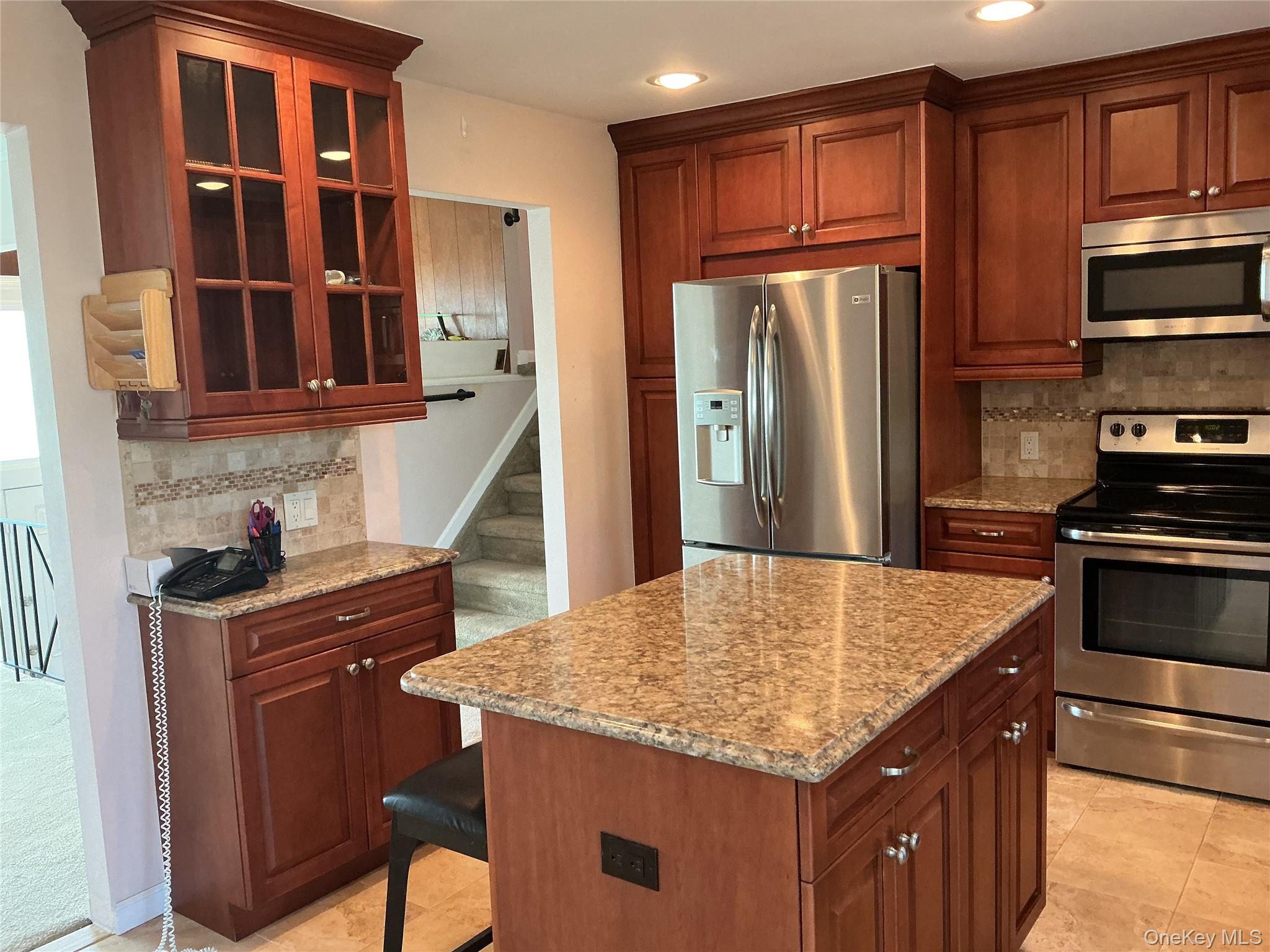 537 Church Street, Westbury, NY 11590