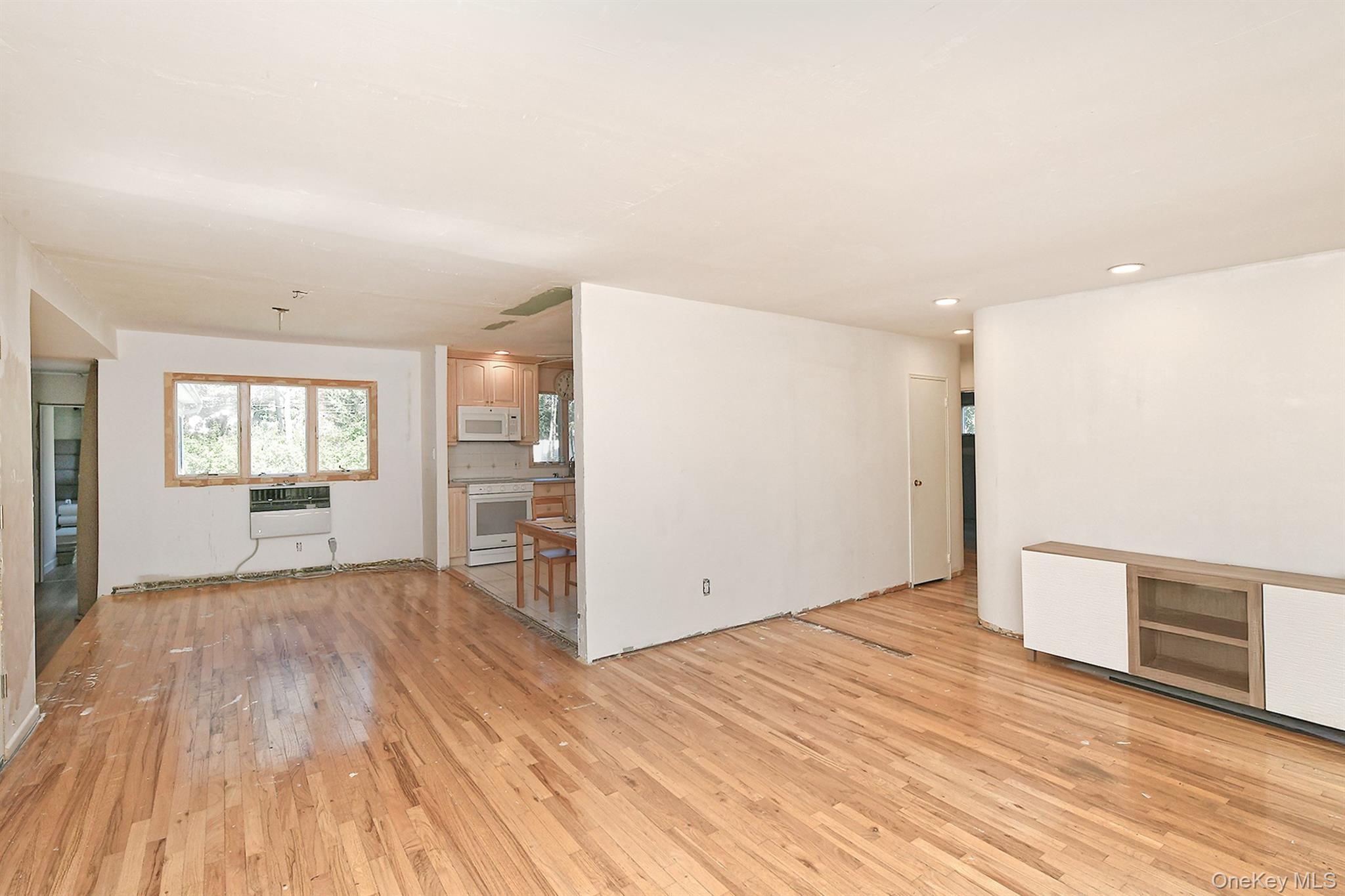 221 Burr Road, East Northport, NY 11731