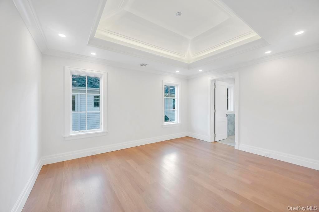 112 Chapel Road, Manhasset, NY 11030