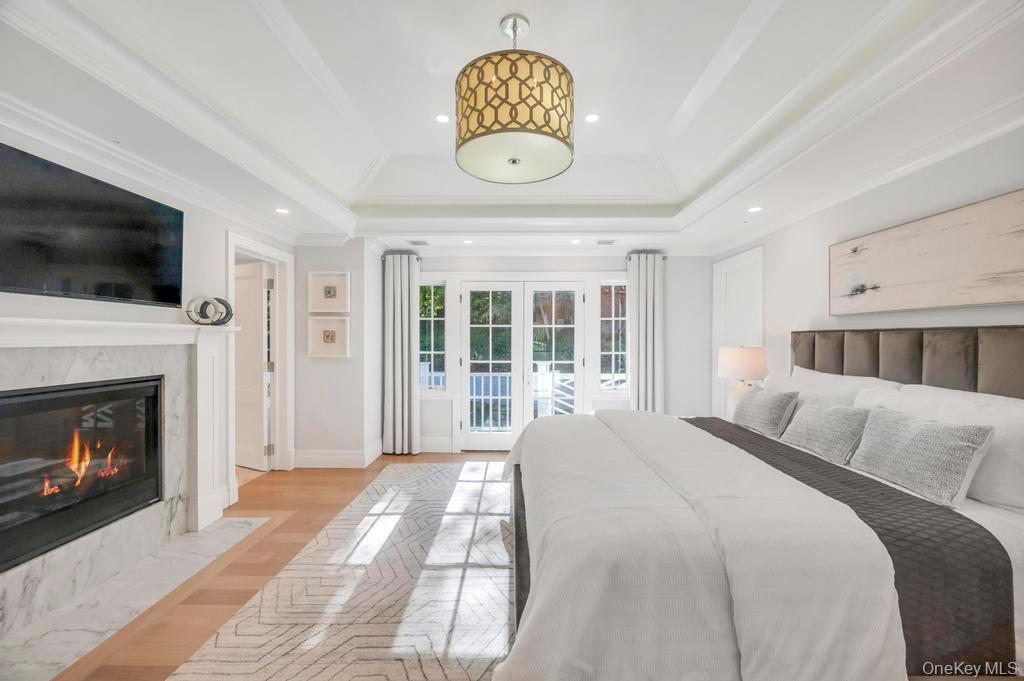 112 Chapel Road, Manhasset, NY 11030