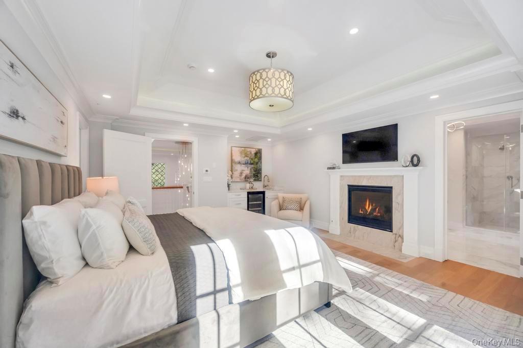 112 Chapel Road, Manhasset, NY 11030