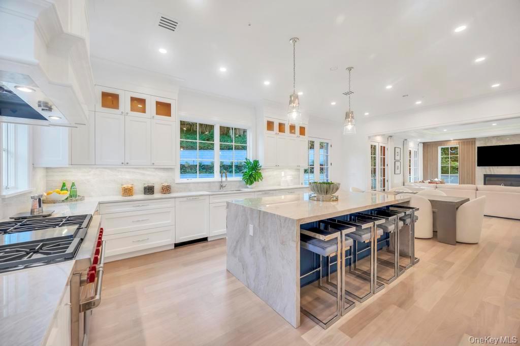 112 Chapel Road, Manhasset, NY 11030