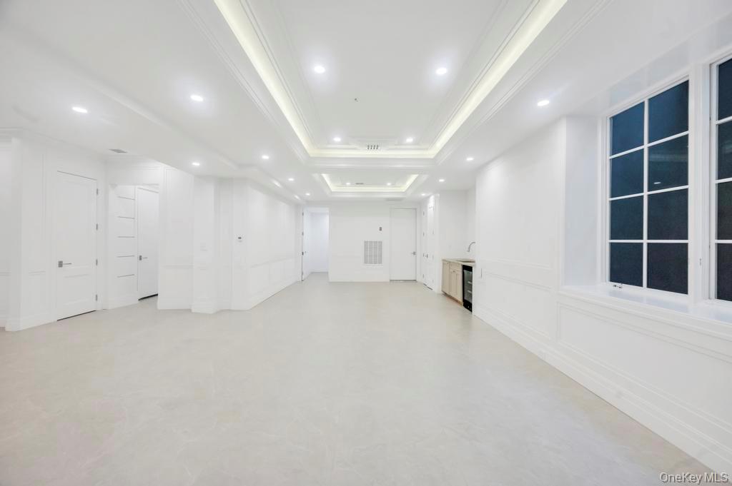 112 Chapel Road, Manhasset, NY 11030