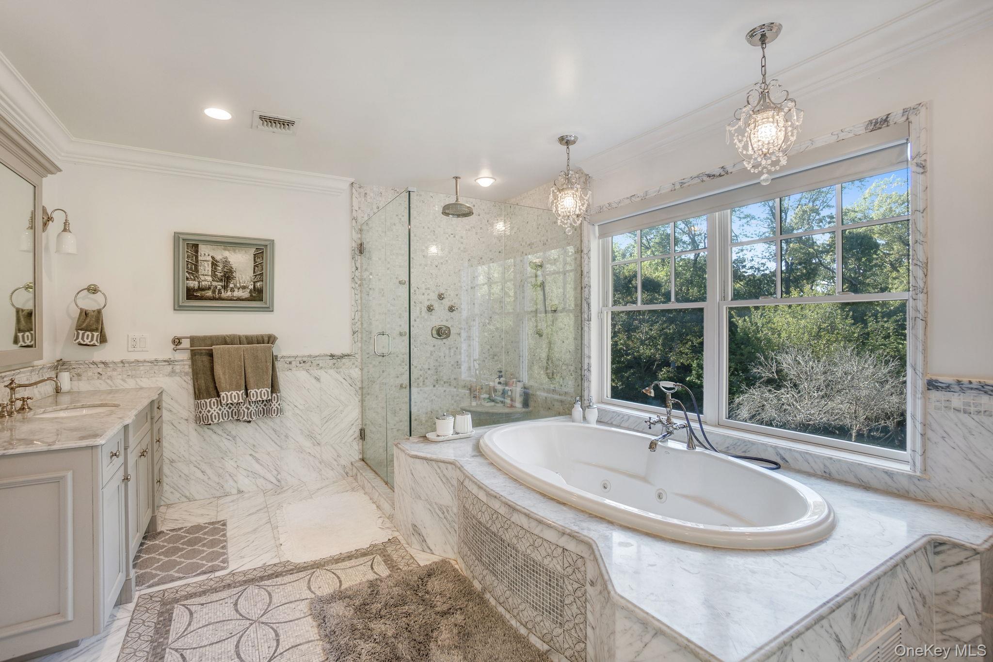 1 Norgate Road, Brookville, NY 11545