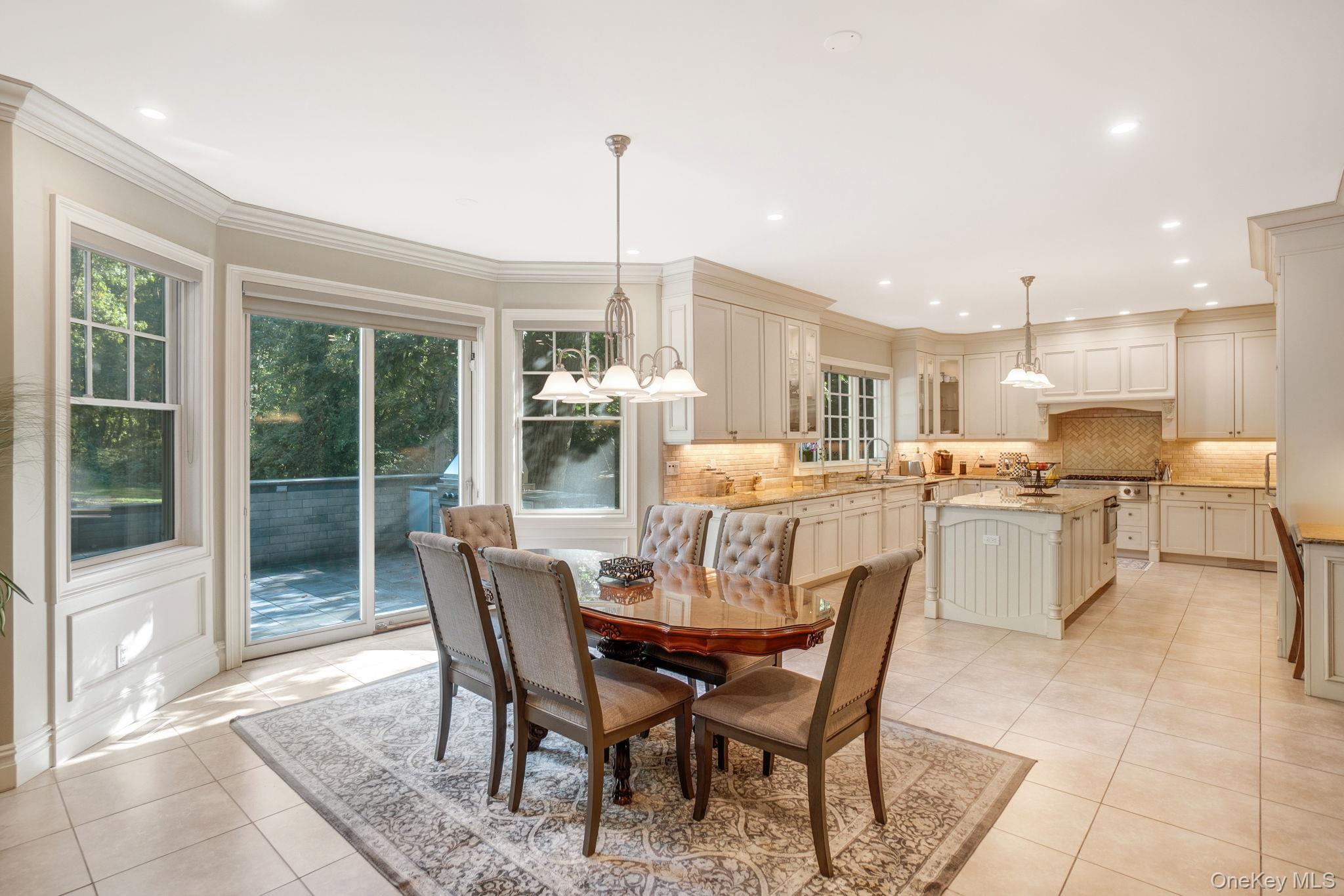 1 Norgate Road, Brookville, NY 11545