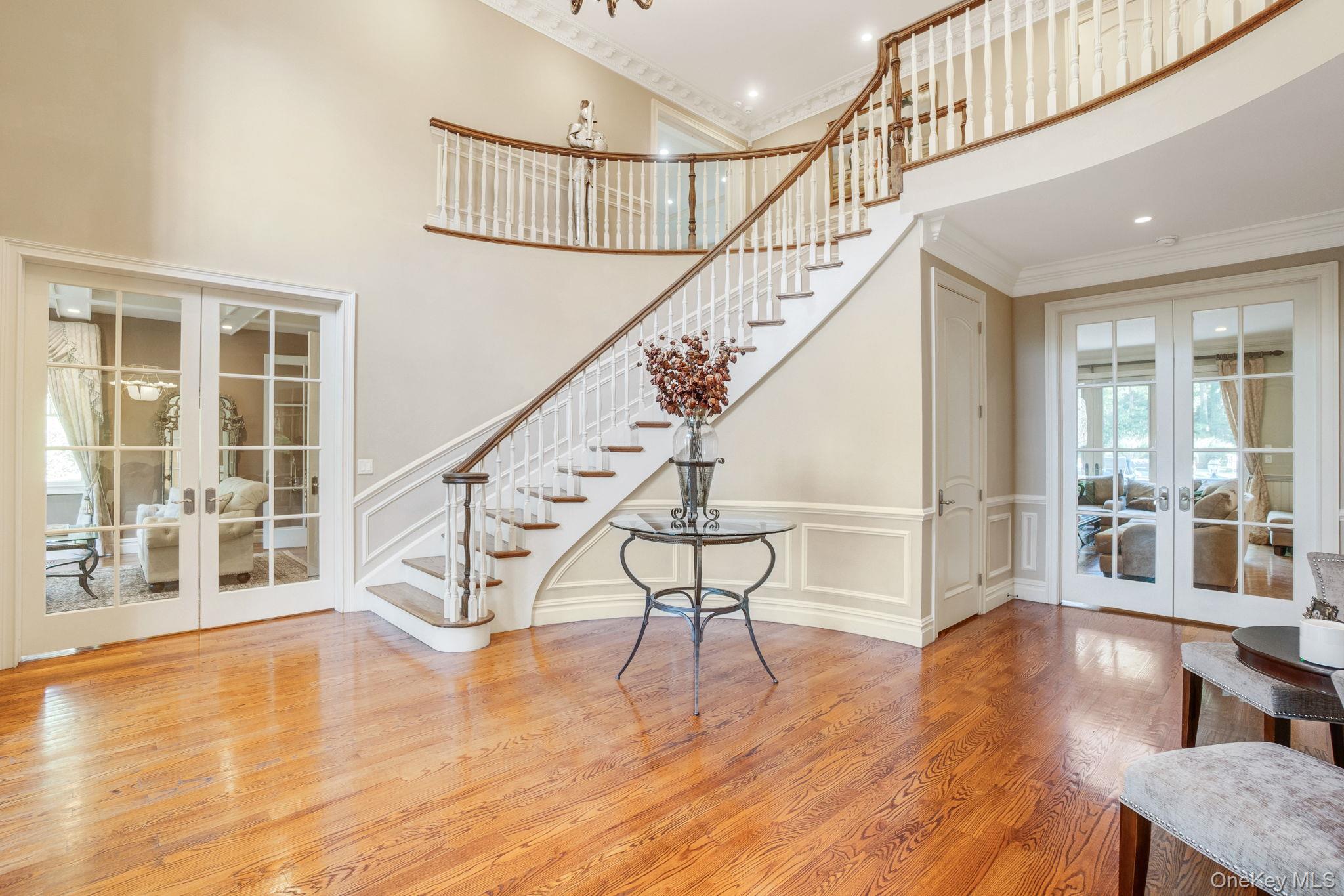 1 Norgate Road, Brookville, NY 11545