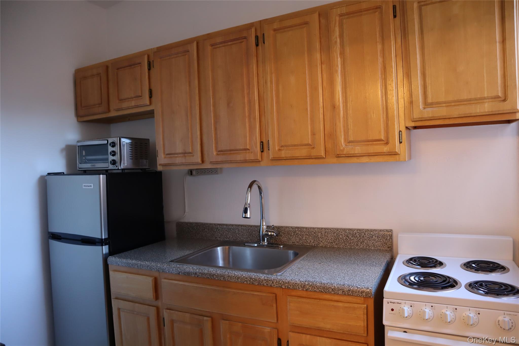 86-10 34th Avenue # 624, Jackson Heights, NY 11372