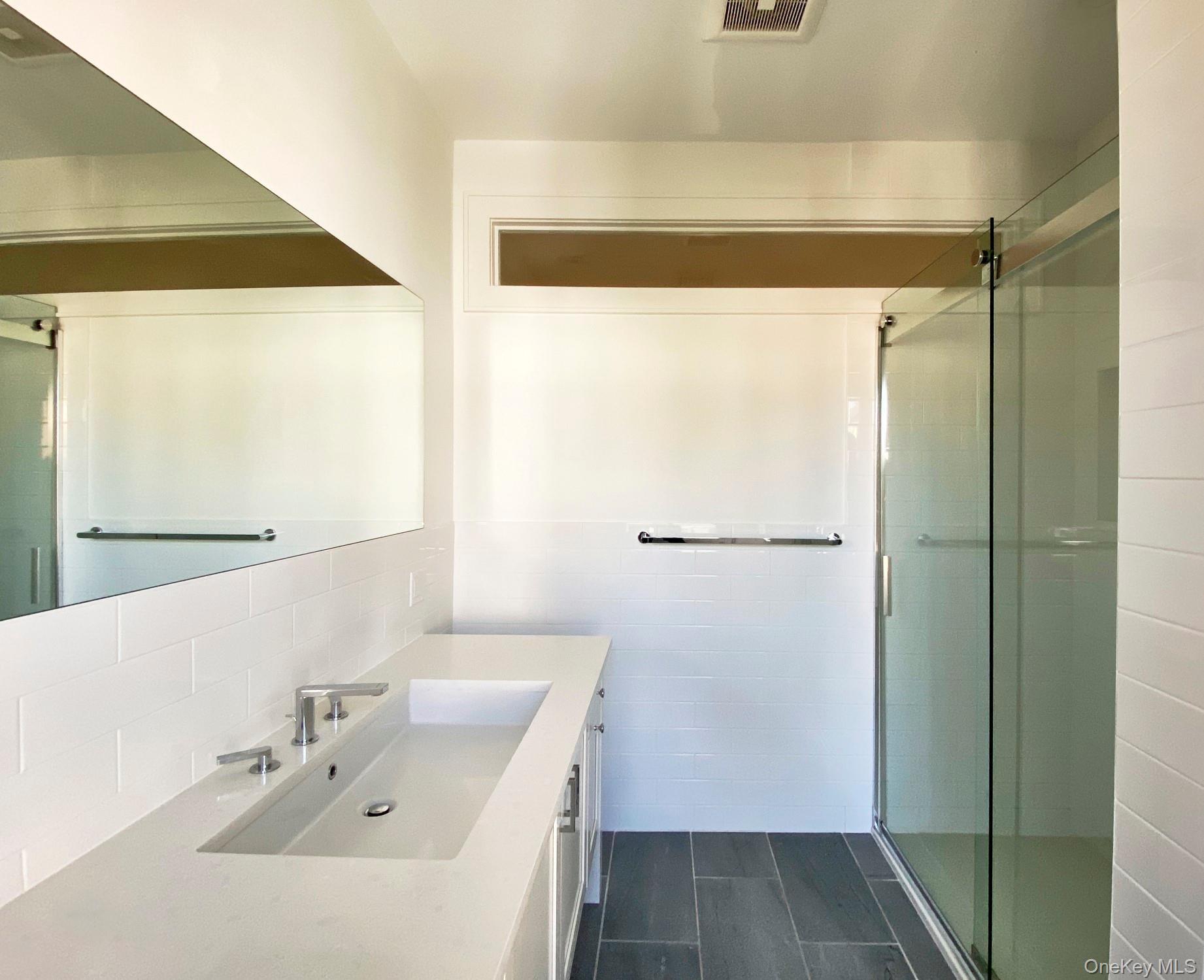 125 Warren Street, Hudson, NY 12534