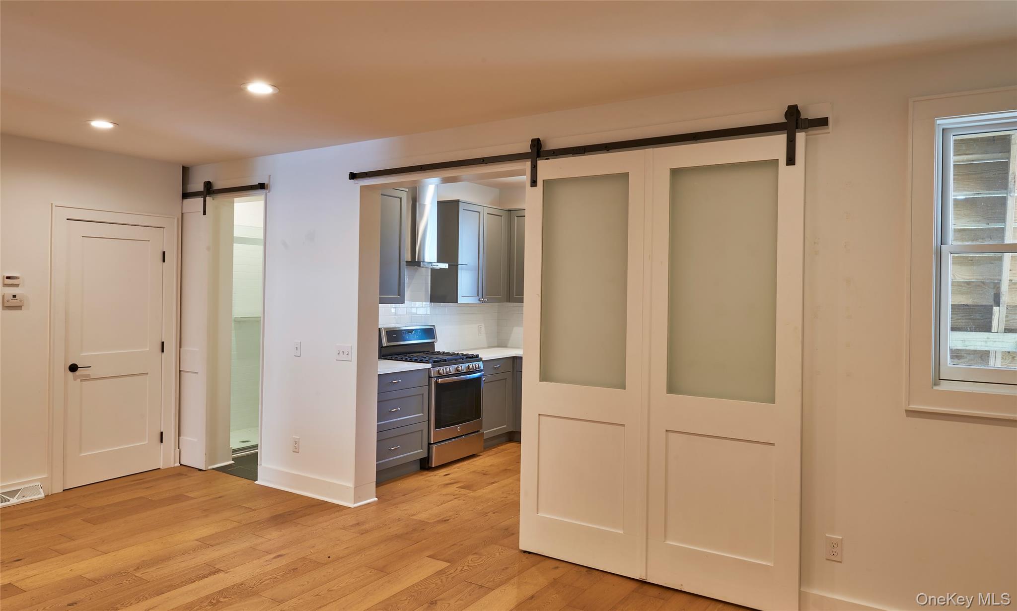 125 Warren Street, Hudson, NY 12534