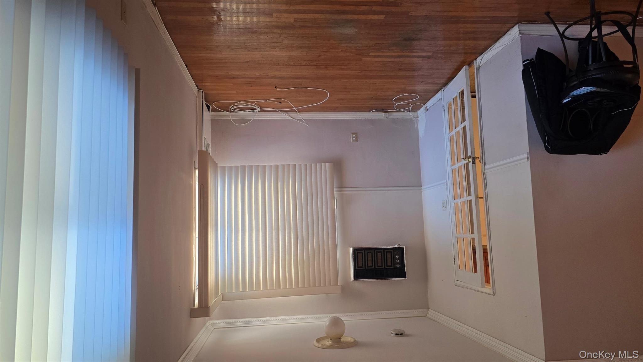 198-02 Pompeii Avenue # 1 B, Hollis, NY 11423