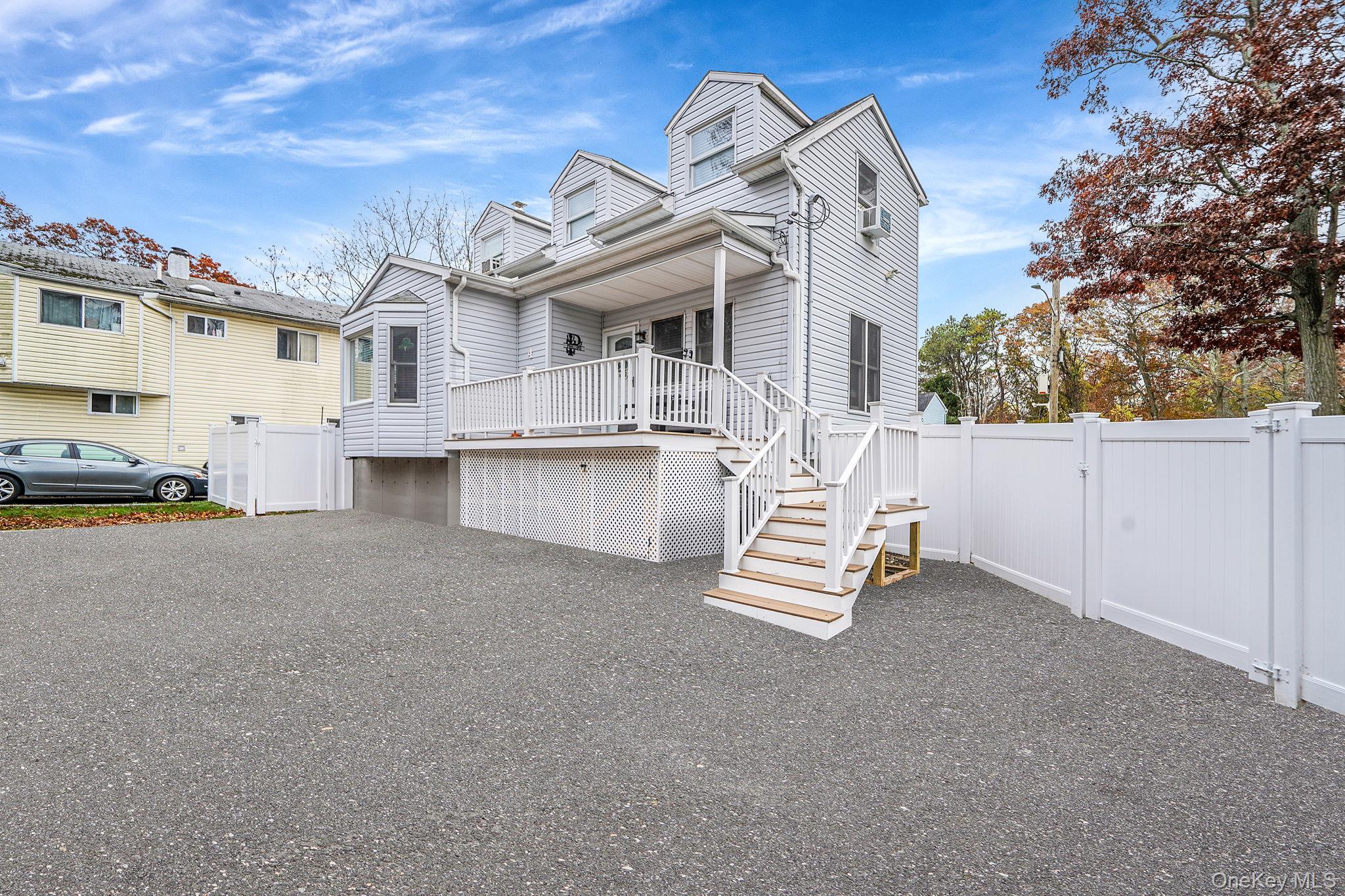 4 Willow Road, Rocky Point, NY 11778