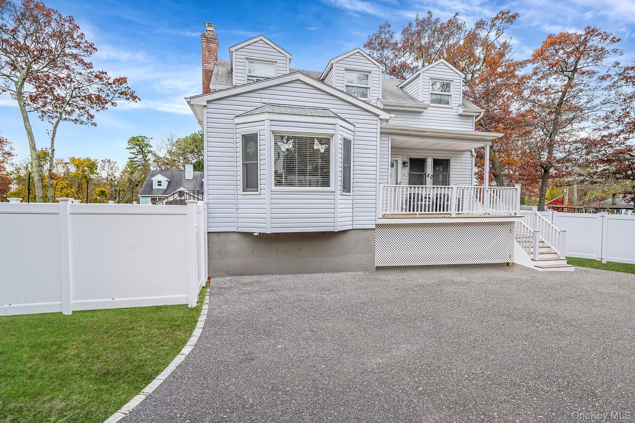 4 Willow Road, Rocky Point, NY 11778