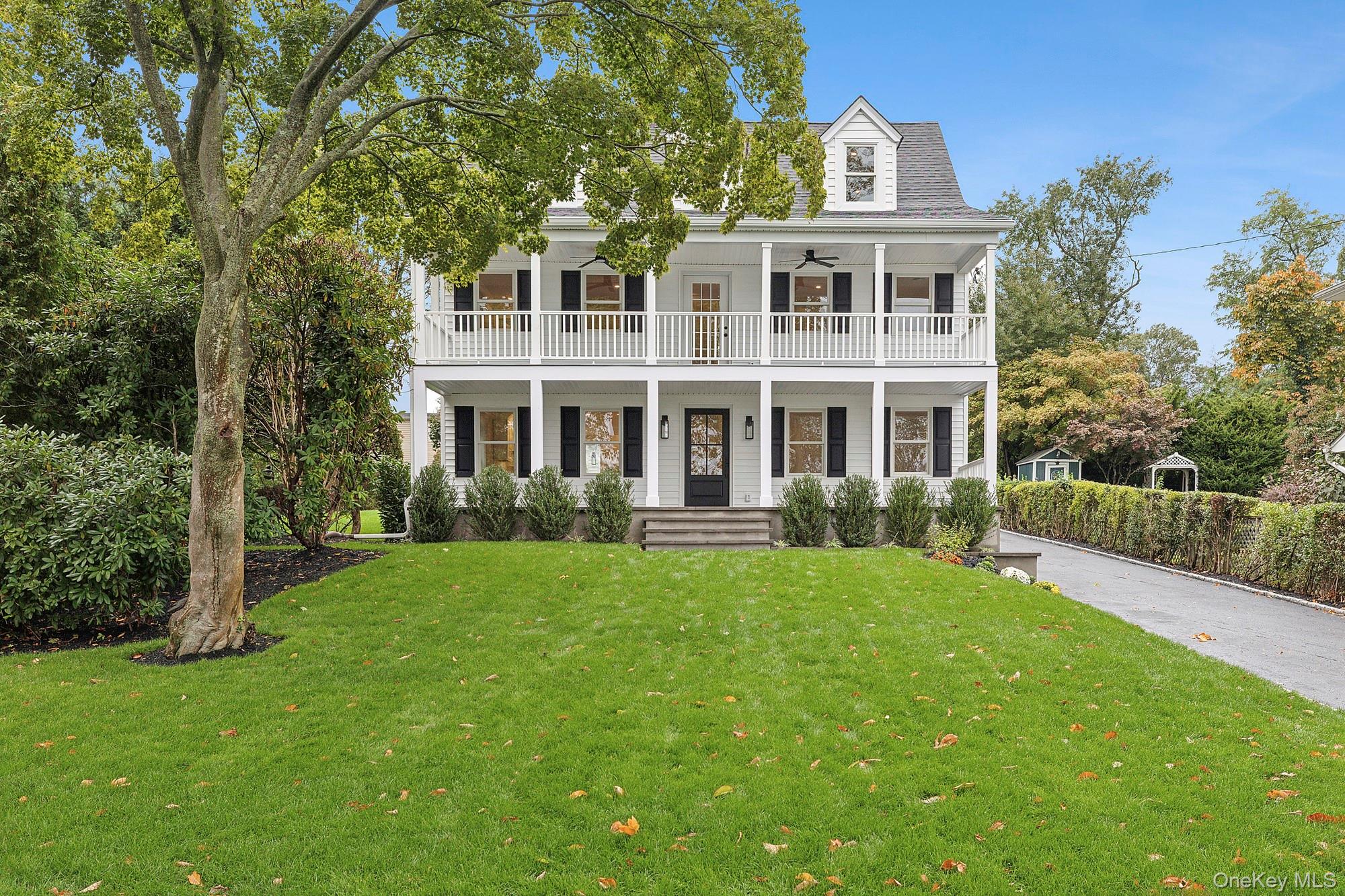 54 Ellis Avenue, Northport, NY 11768