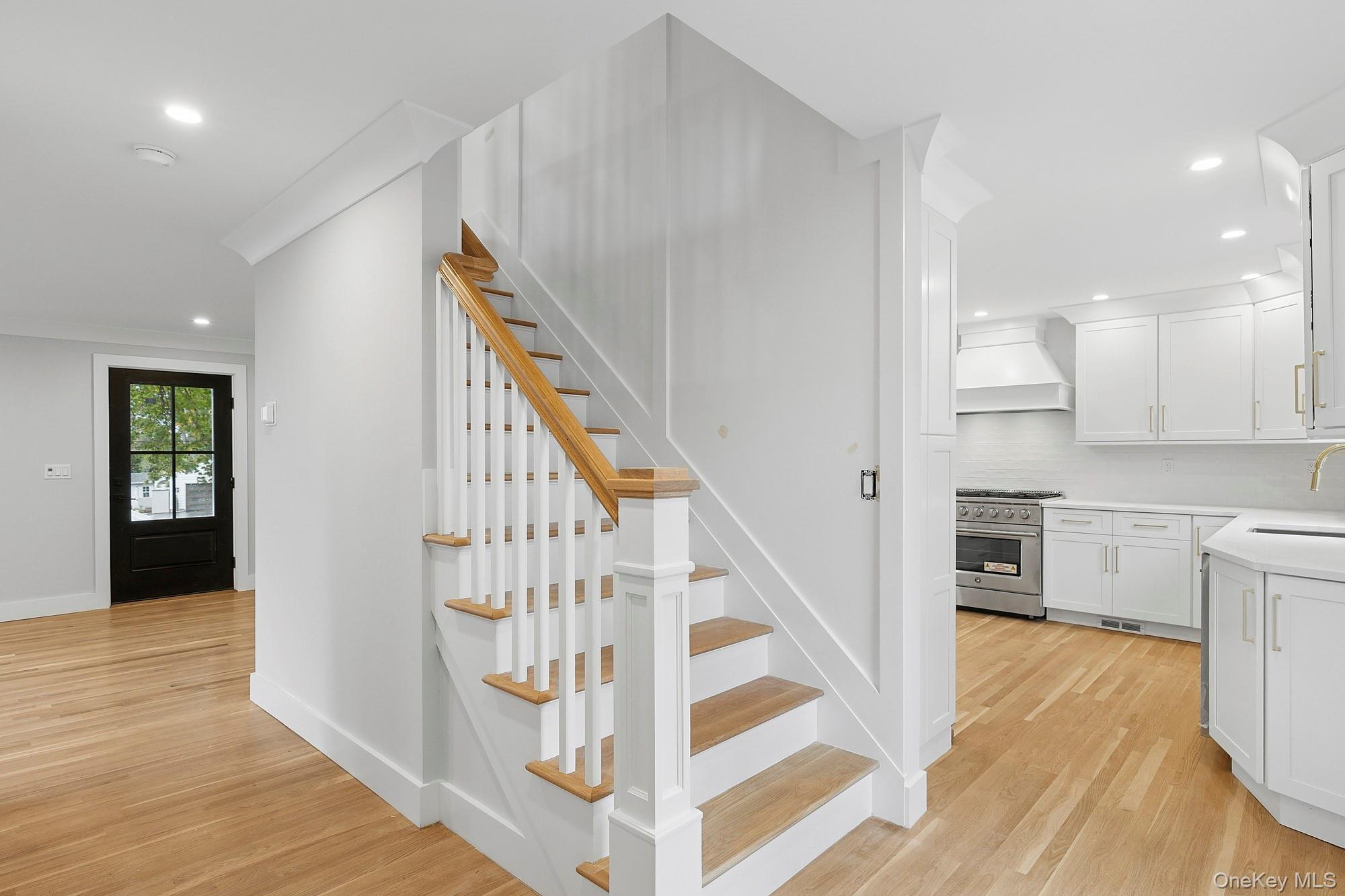 54 Ellis Avenue, Northport, NY 11768