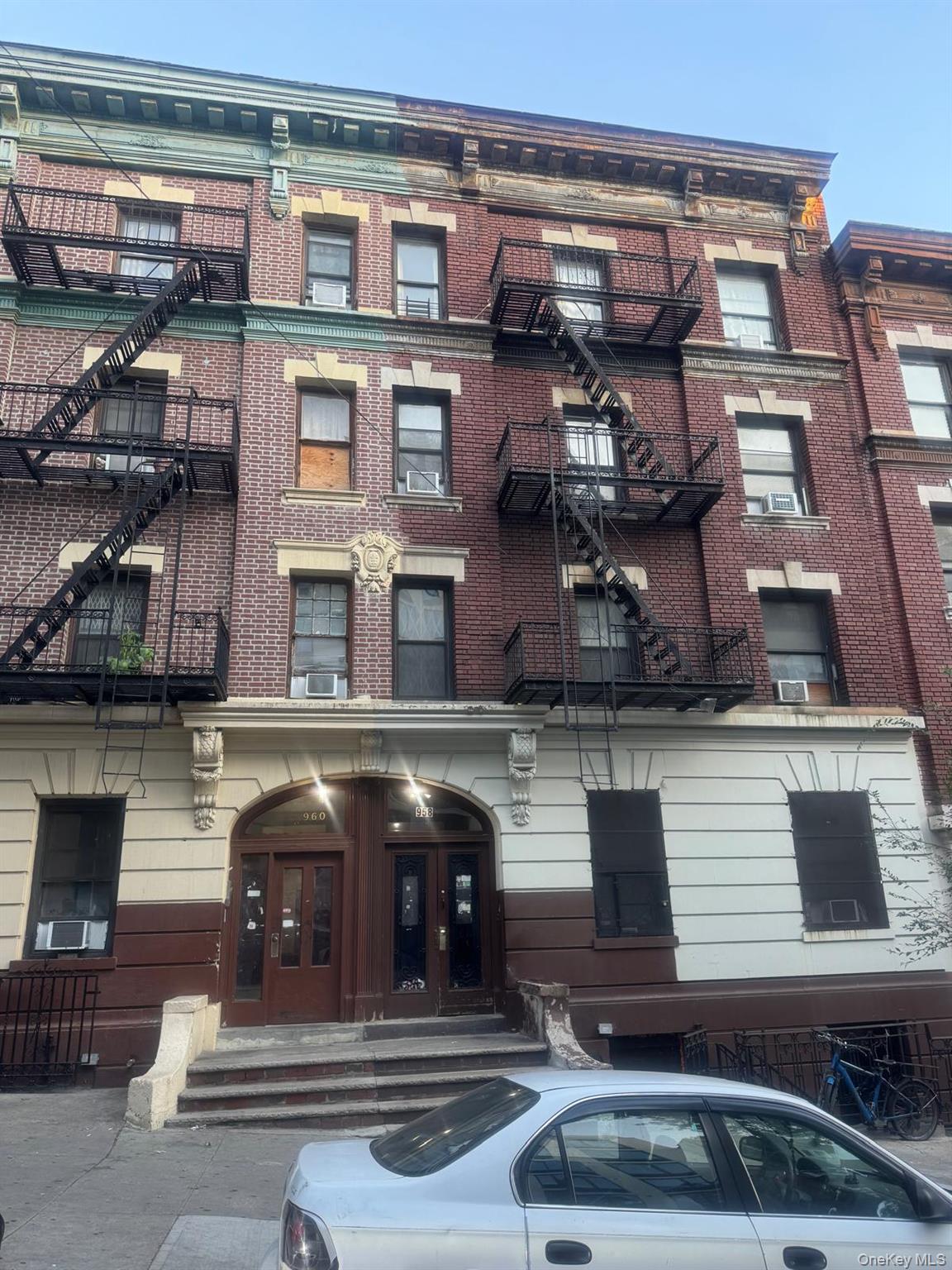 958 Anderson Avenue, Bronx, NY 10452