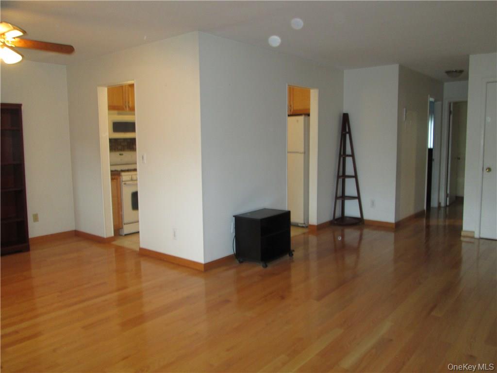 53 Doxbury Lane, Suffern, NY 10901