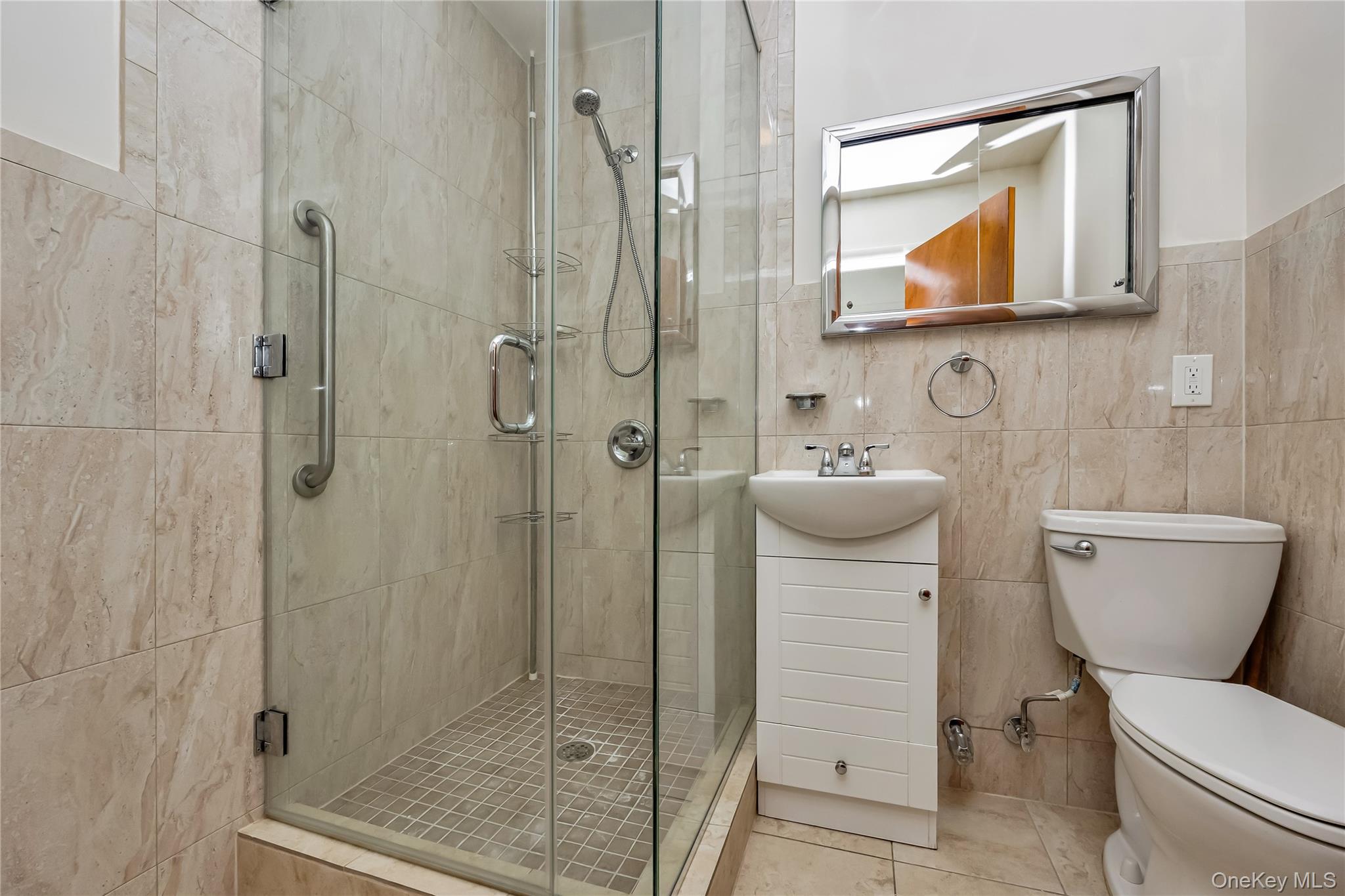 2135 Menahan Street, Ridgewood, NY 11385