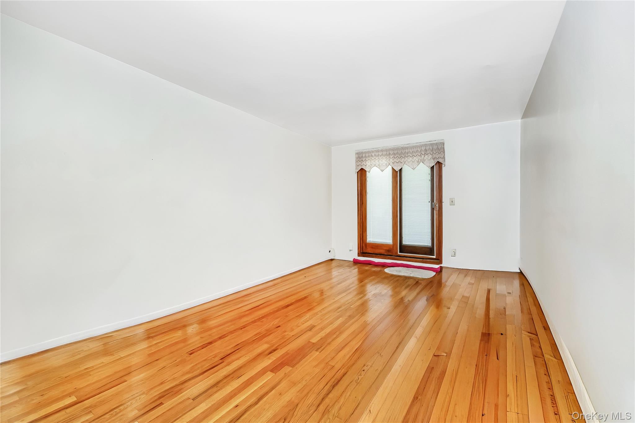 2135 Menahan Street, Ridgewood, NY 11385