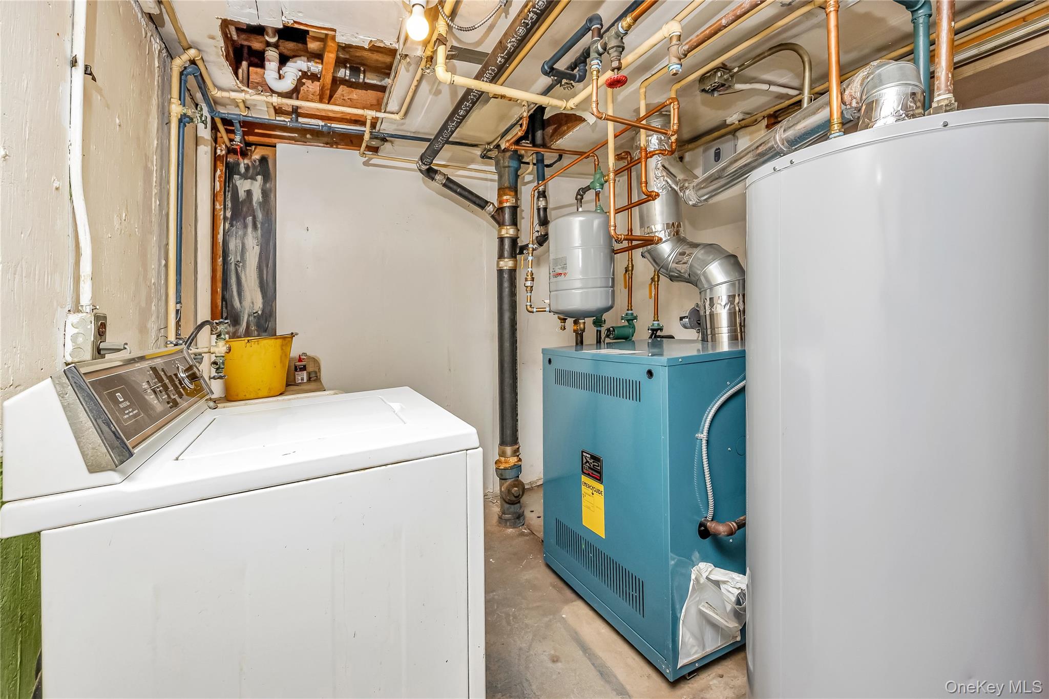 2135 Menahan Street, Ridgewood, NY 11385