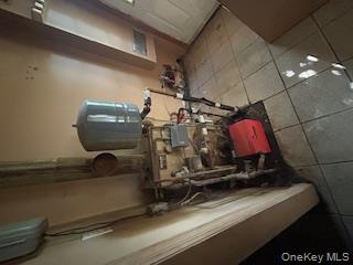 41 Winside Lane, Coram, NY 11727