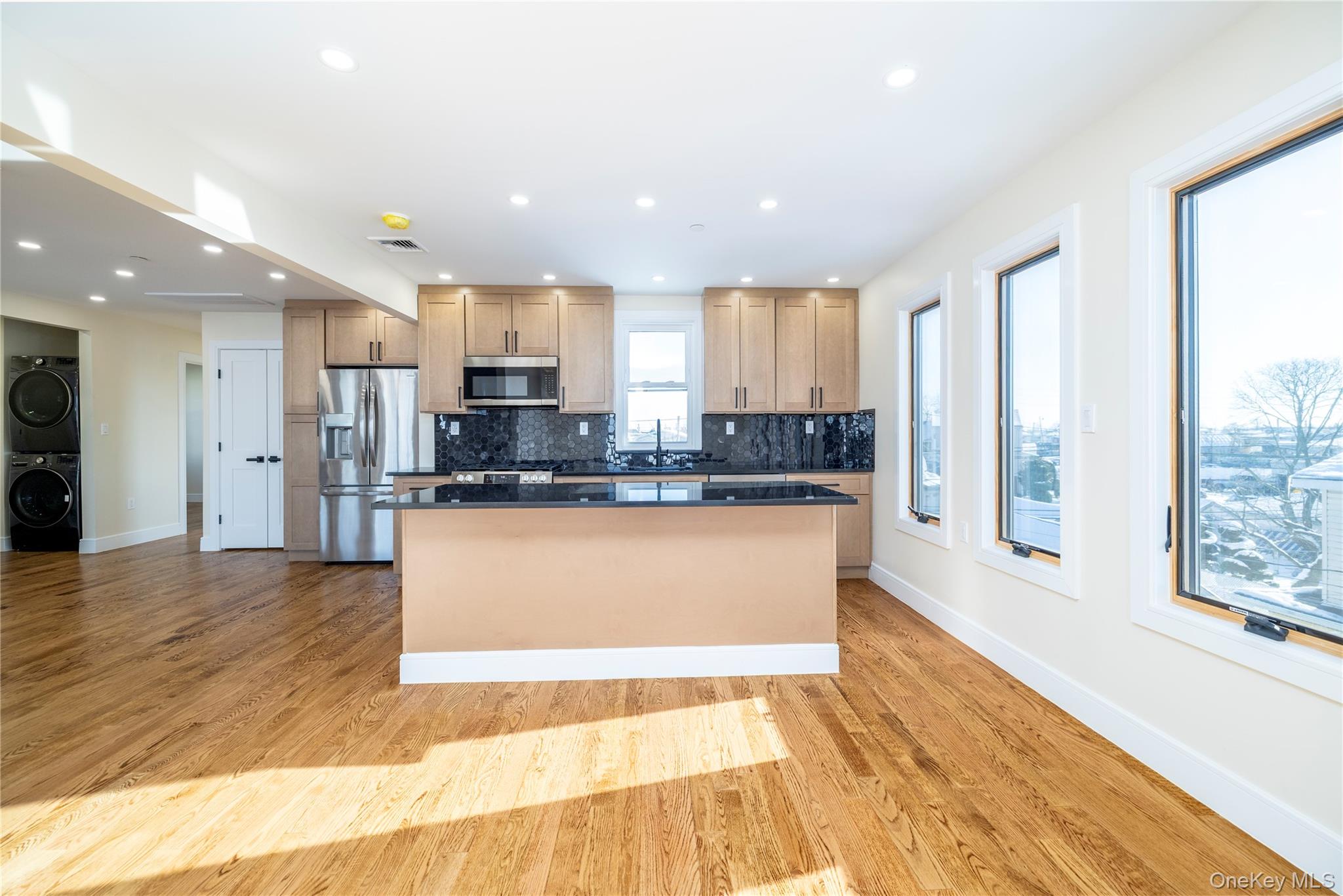 35 Ostend Road, Island Park, NY 11558