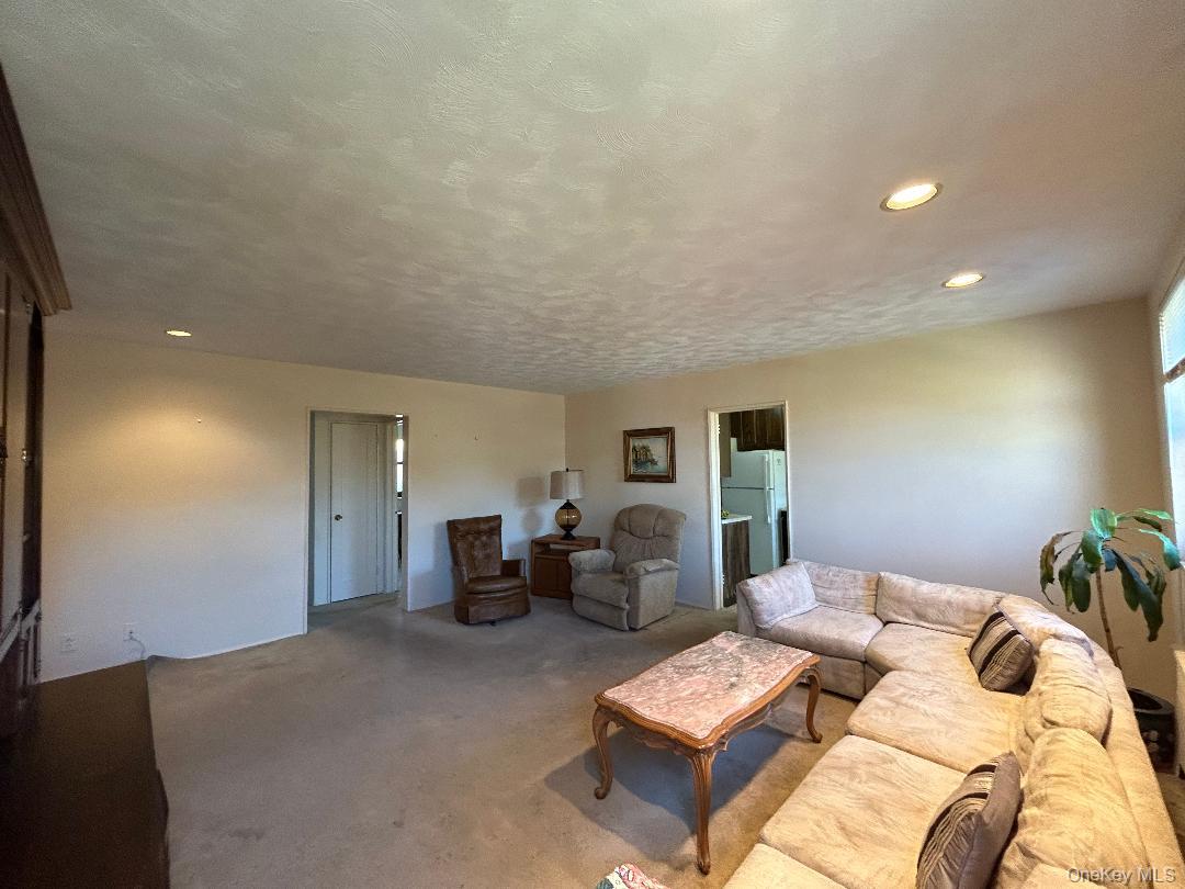 17 -15 160th Street # 5-94, Whitestone, NY 11357