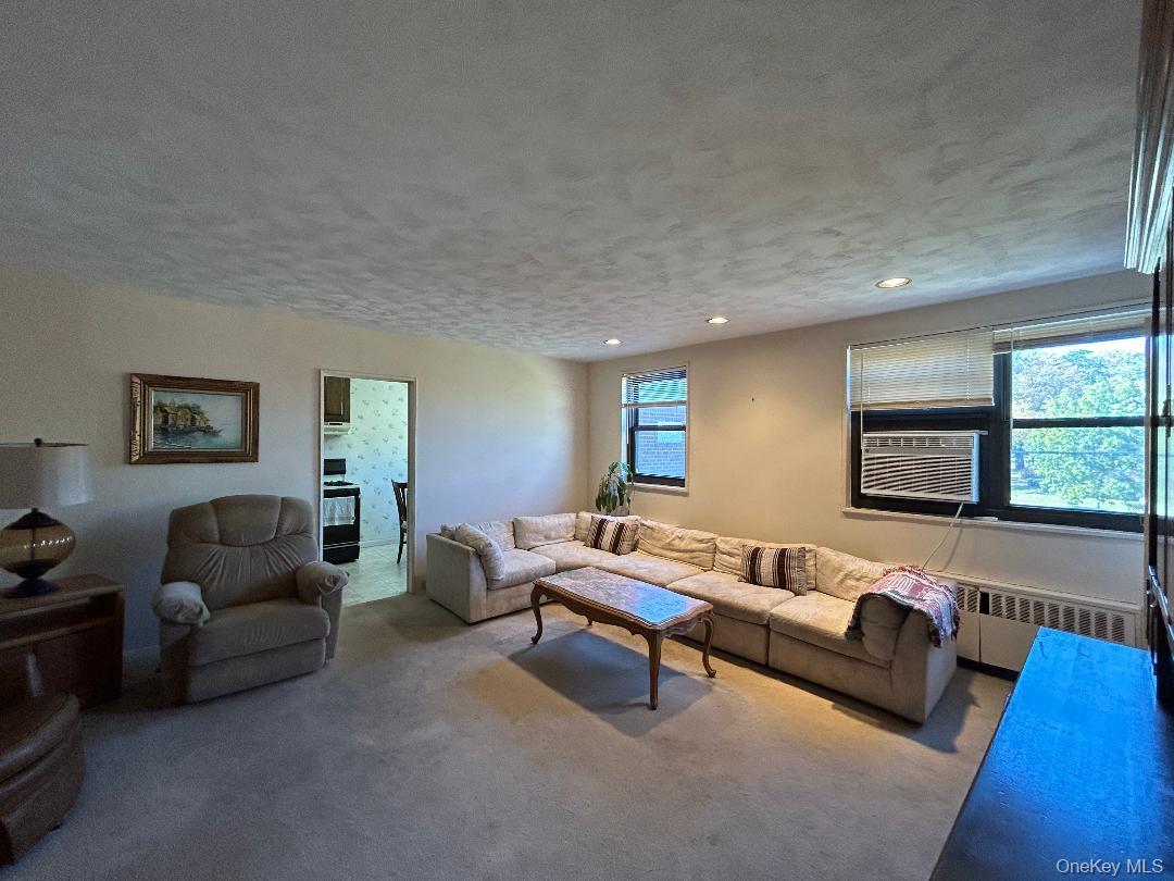 17 -15 160th Street # 5-94, Whitestone, NY 11357