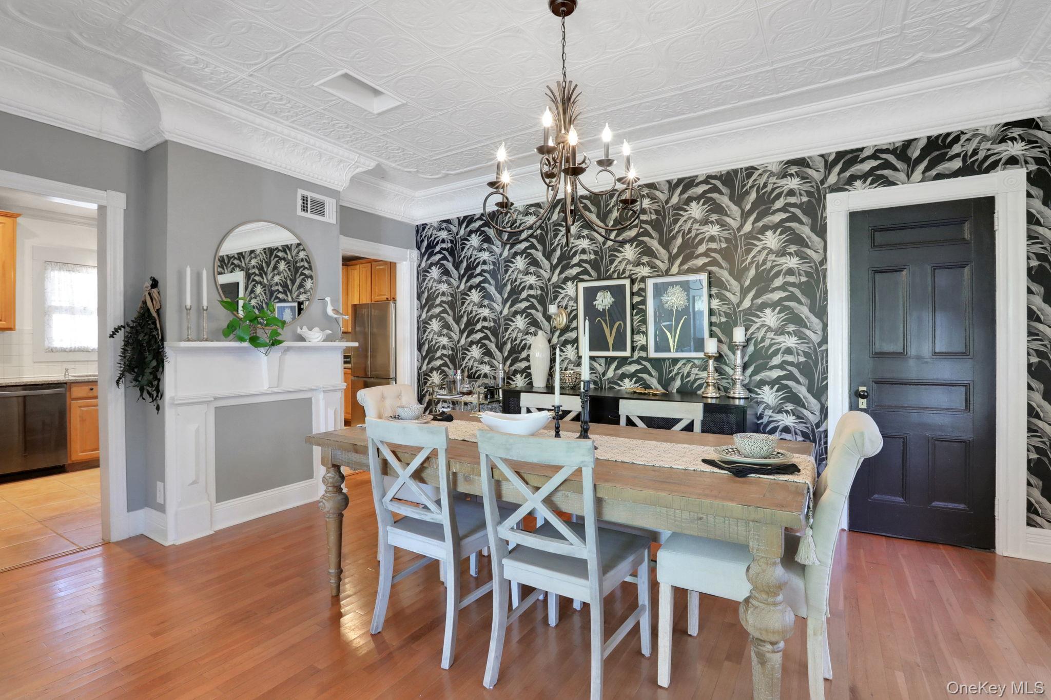 40 Main Street, Esopus, NY 12429