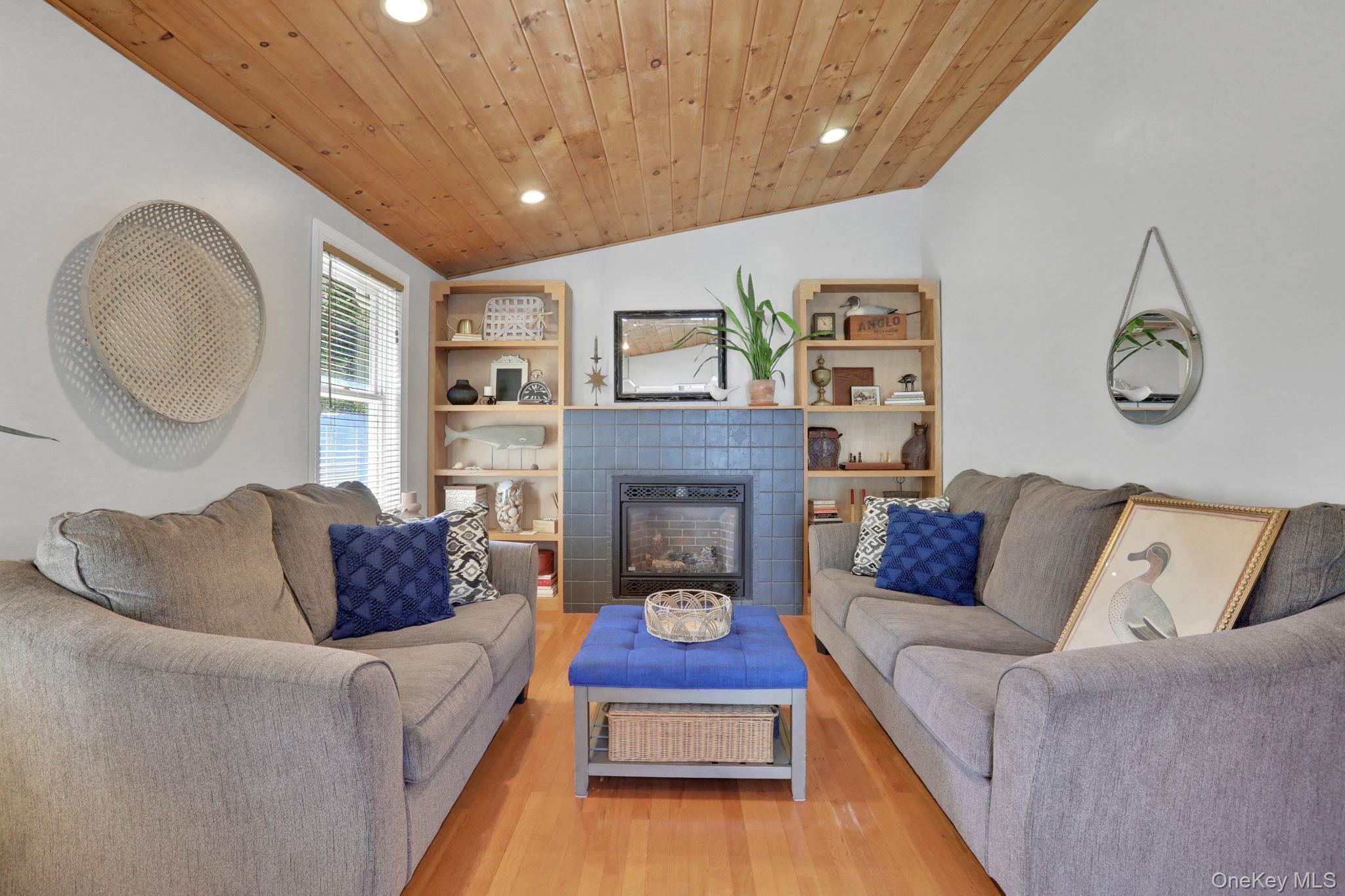 40 Main Street, Esopus, NY 12429