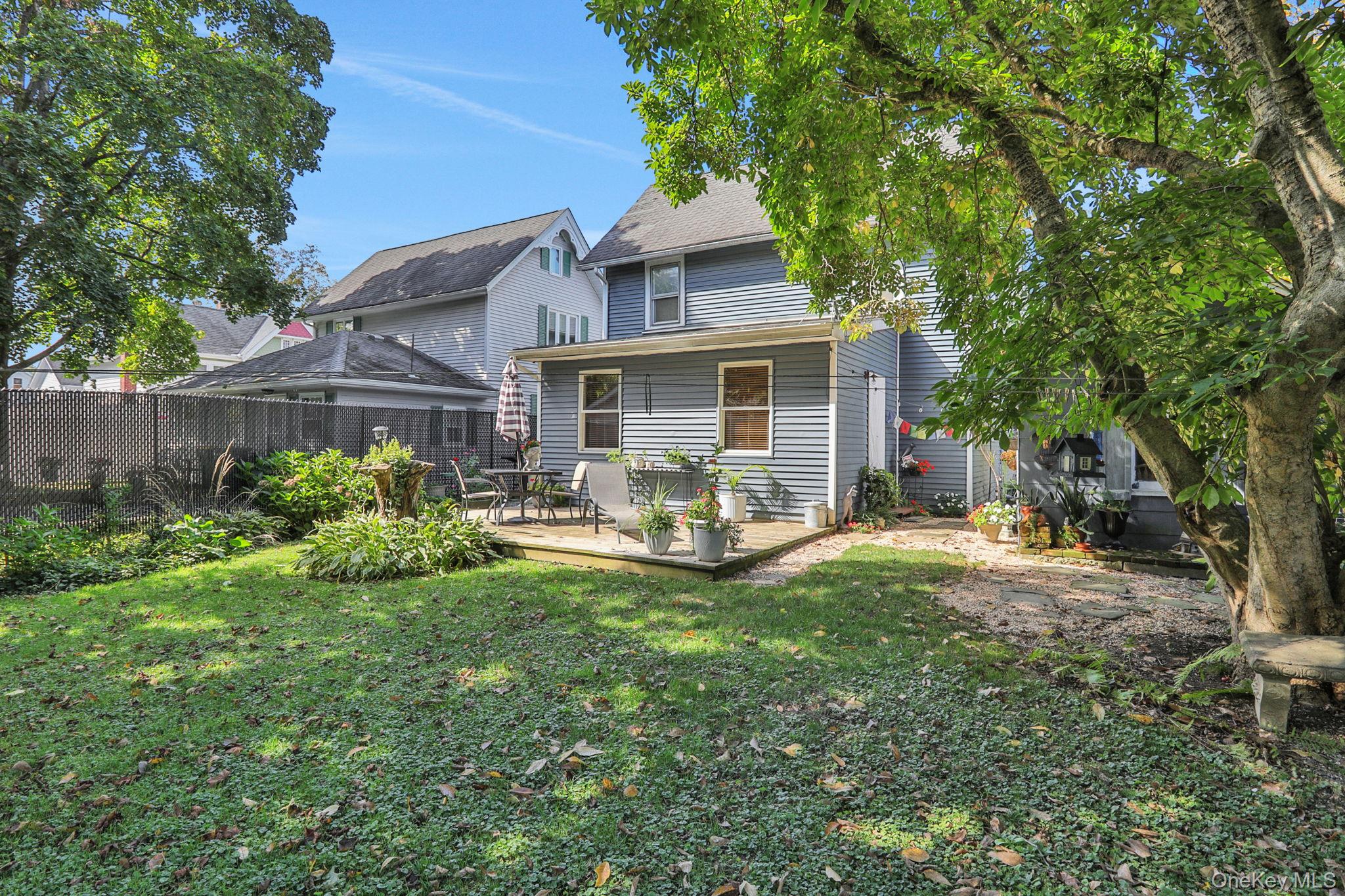 40 Main Street, Esopus, NY 12429