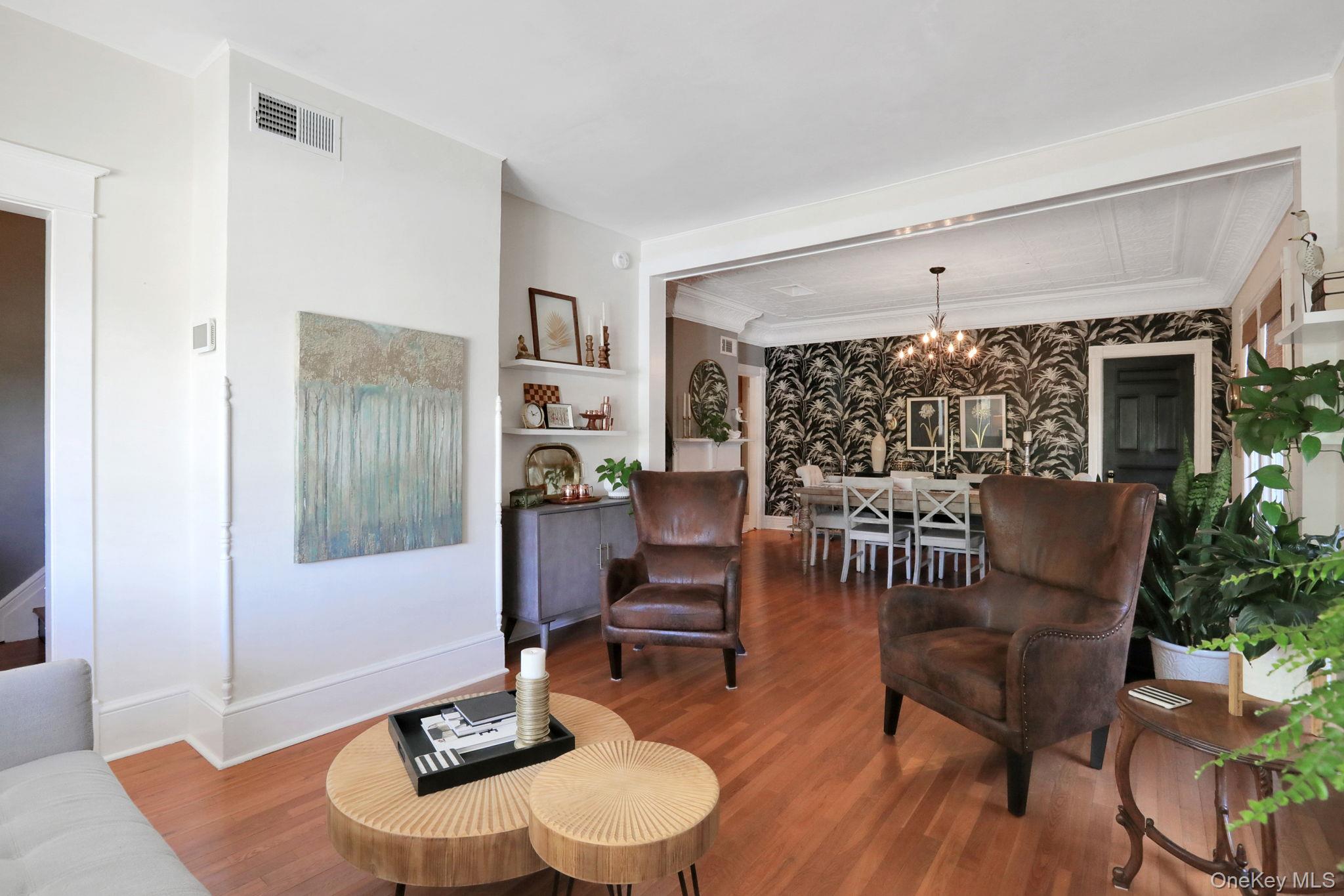 40 Main Street, Esopus, NY 12429