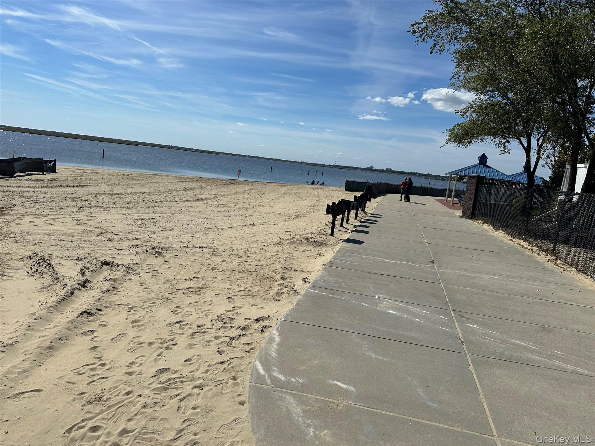 17 Barnstable Road, East Rockaway, NY 11518