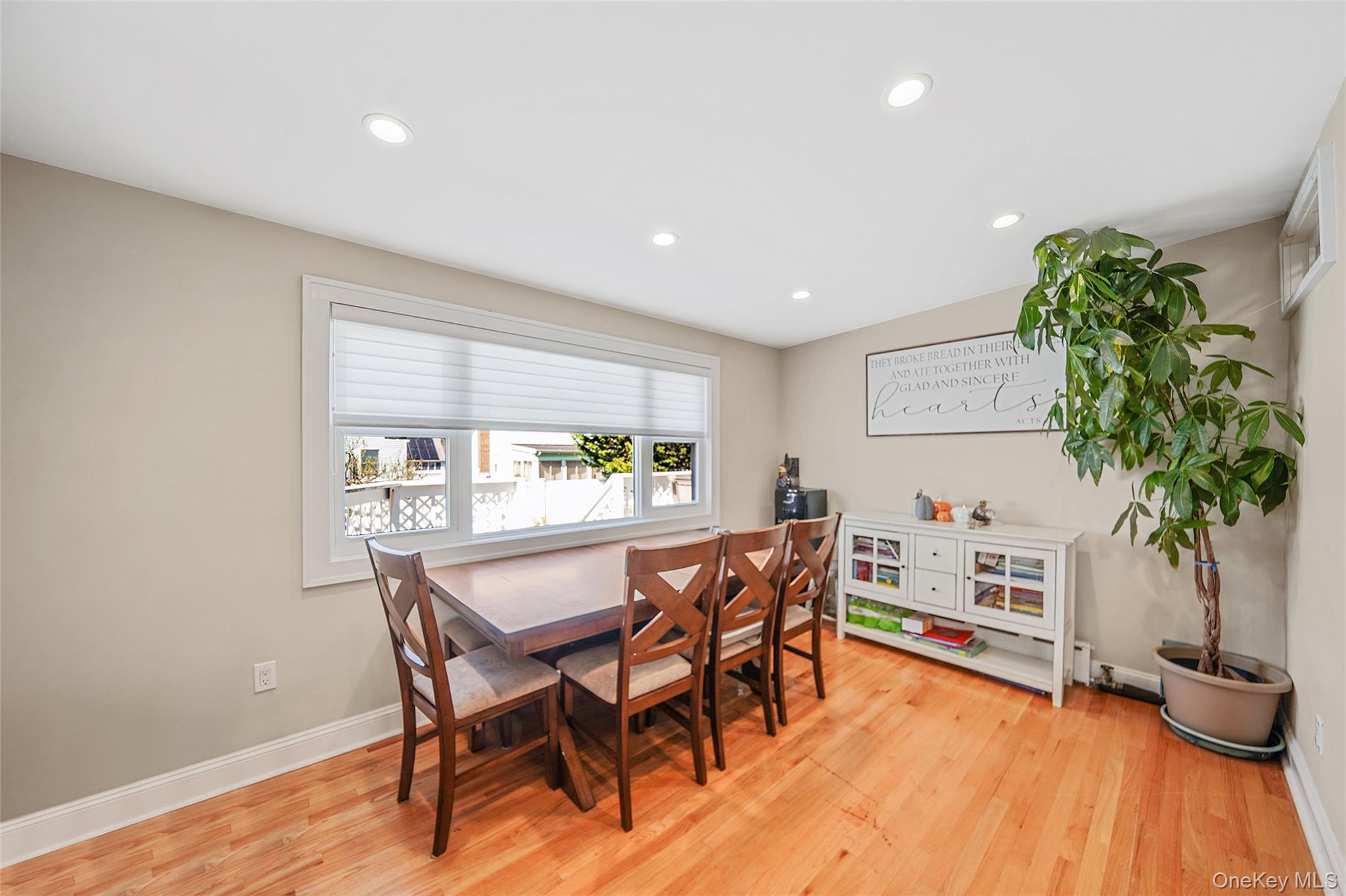 17 Barnstable Road, East Rockaway, NY 11518