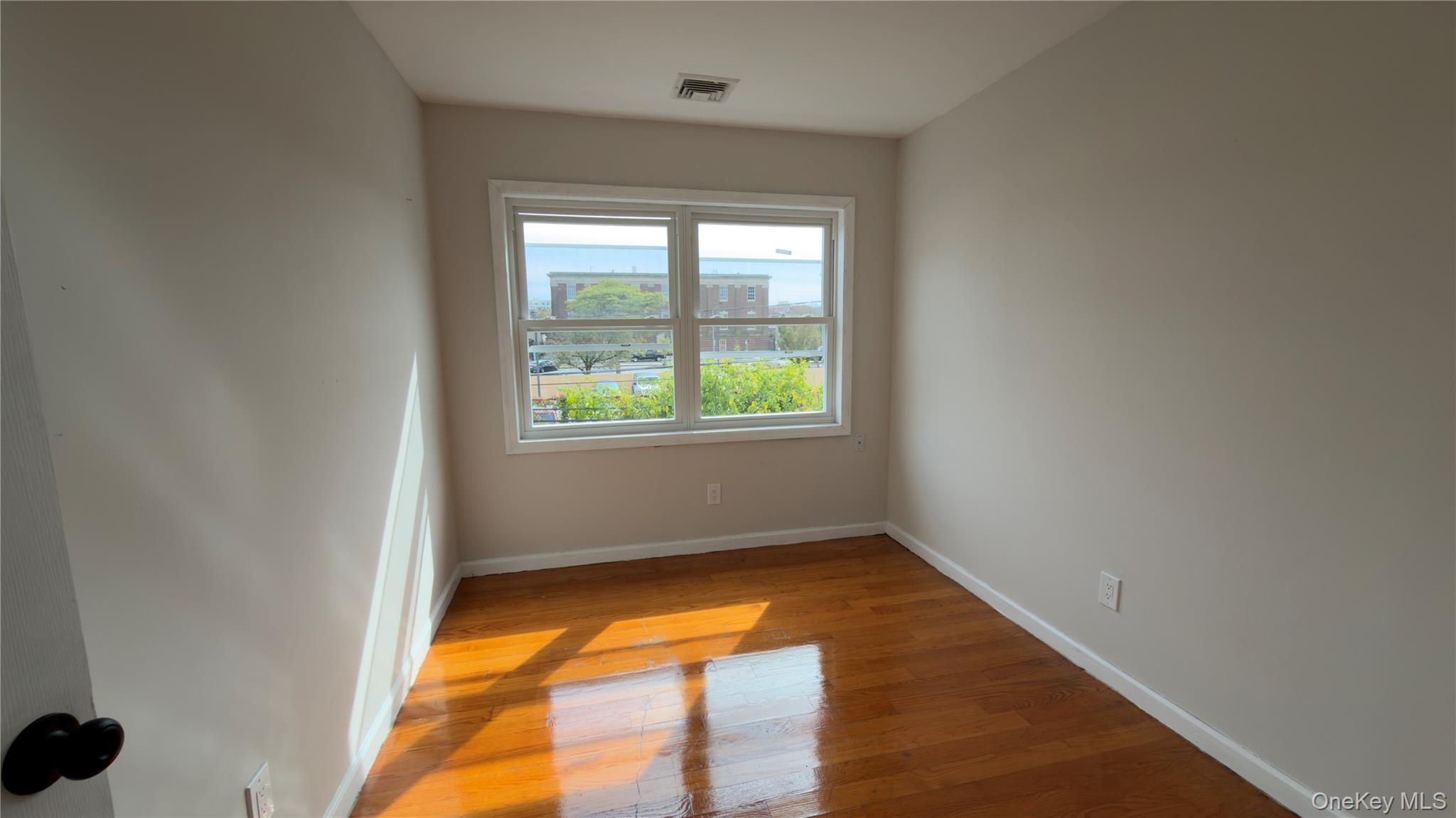 134 W Chester Street, Long Beach, NY 11561