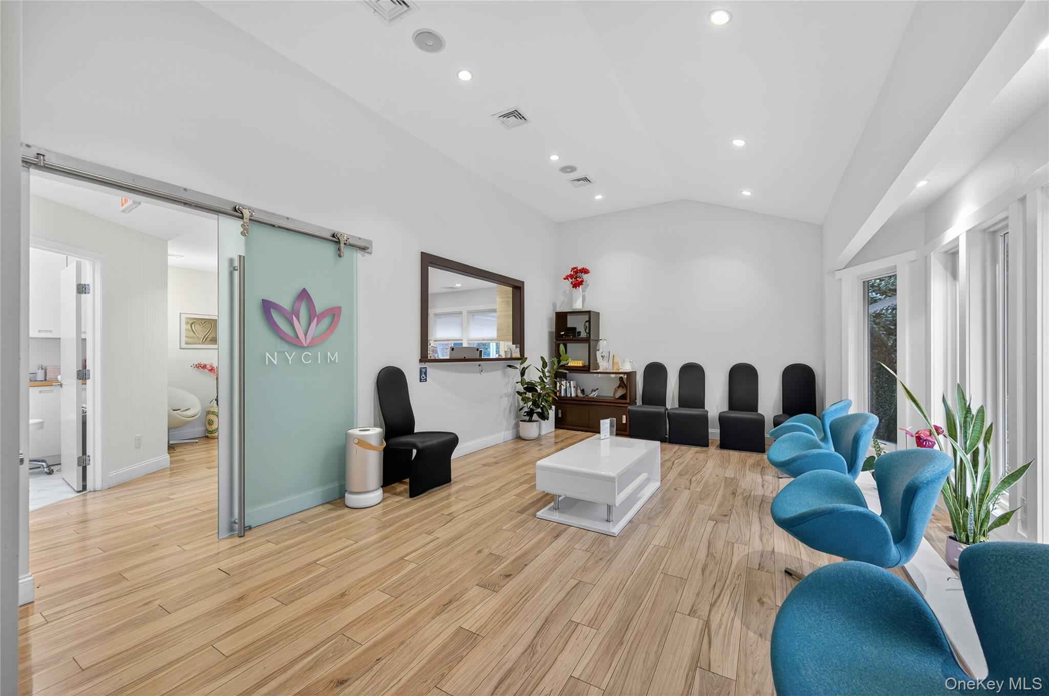 634 Park Avenue, Huntington, NY 11743