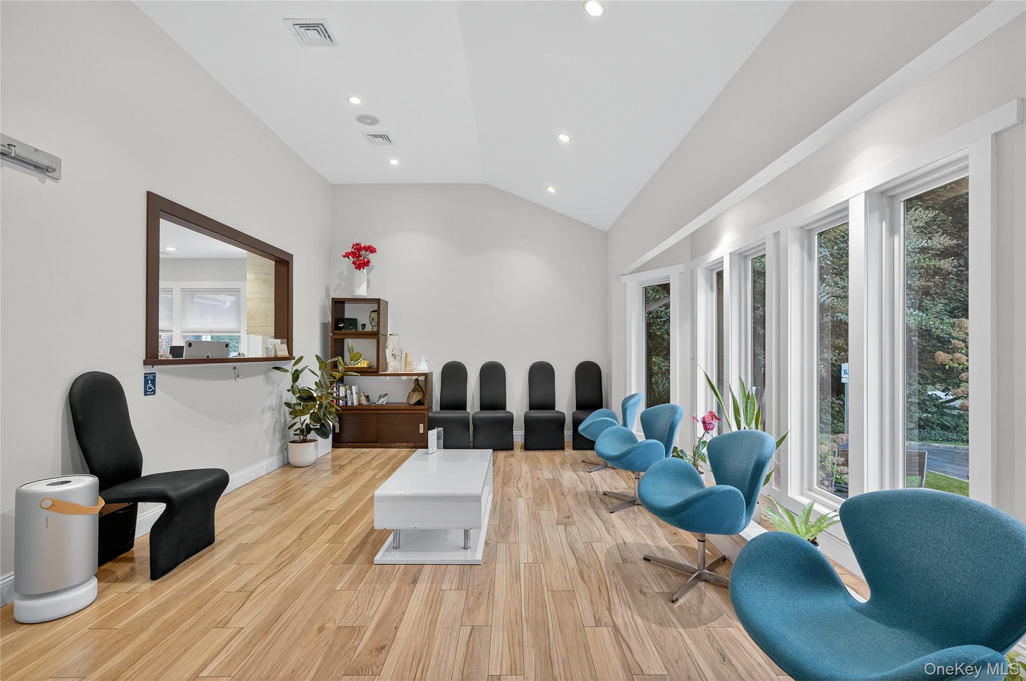 634 Park Avenue, Huntington, NY 11743