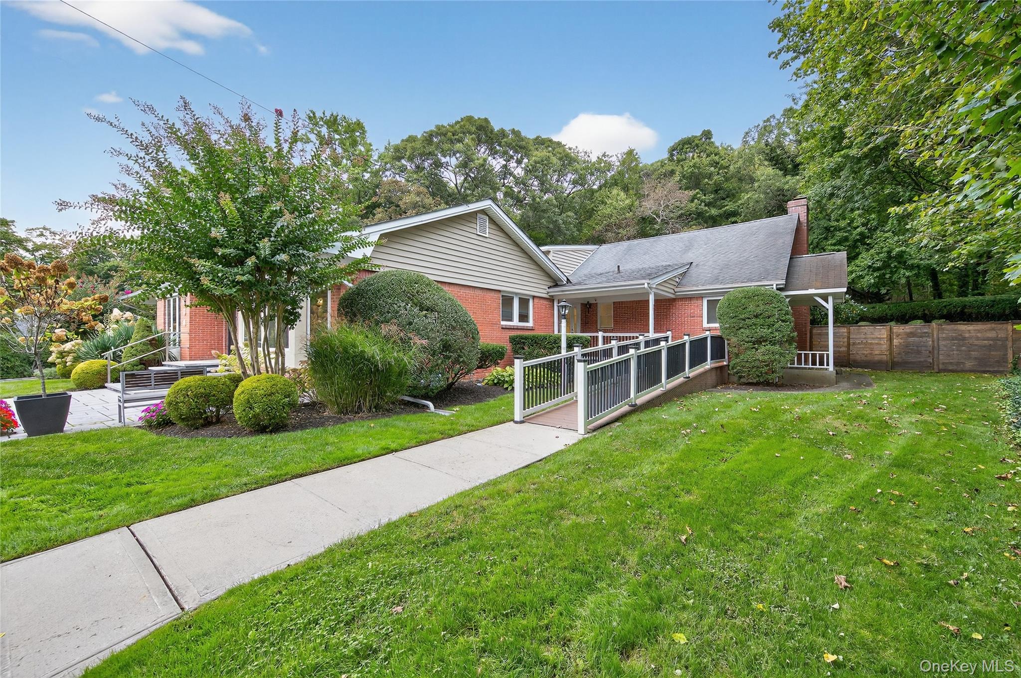 634 Park Avenue, Huntington, NY 11743