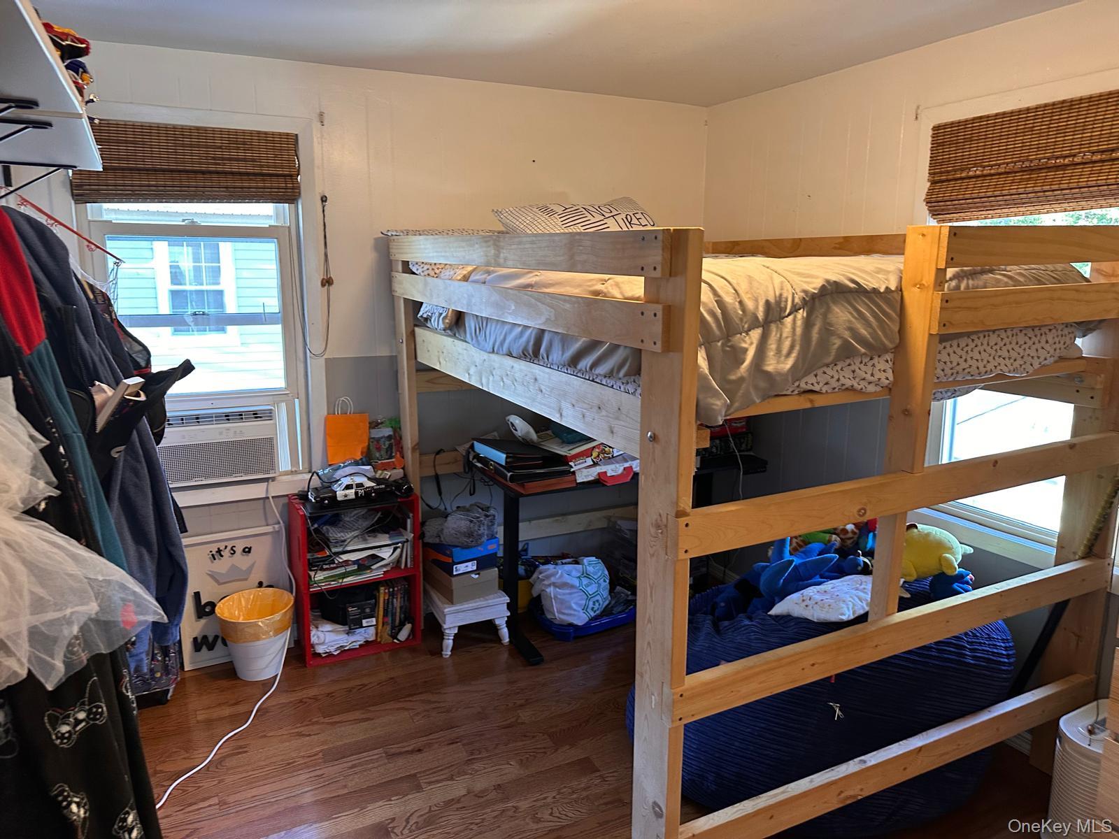 Valley Stream, NY 11581