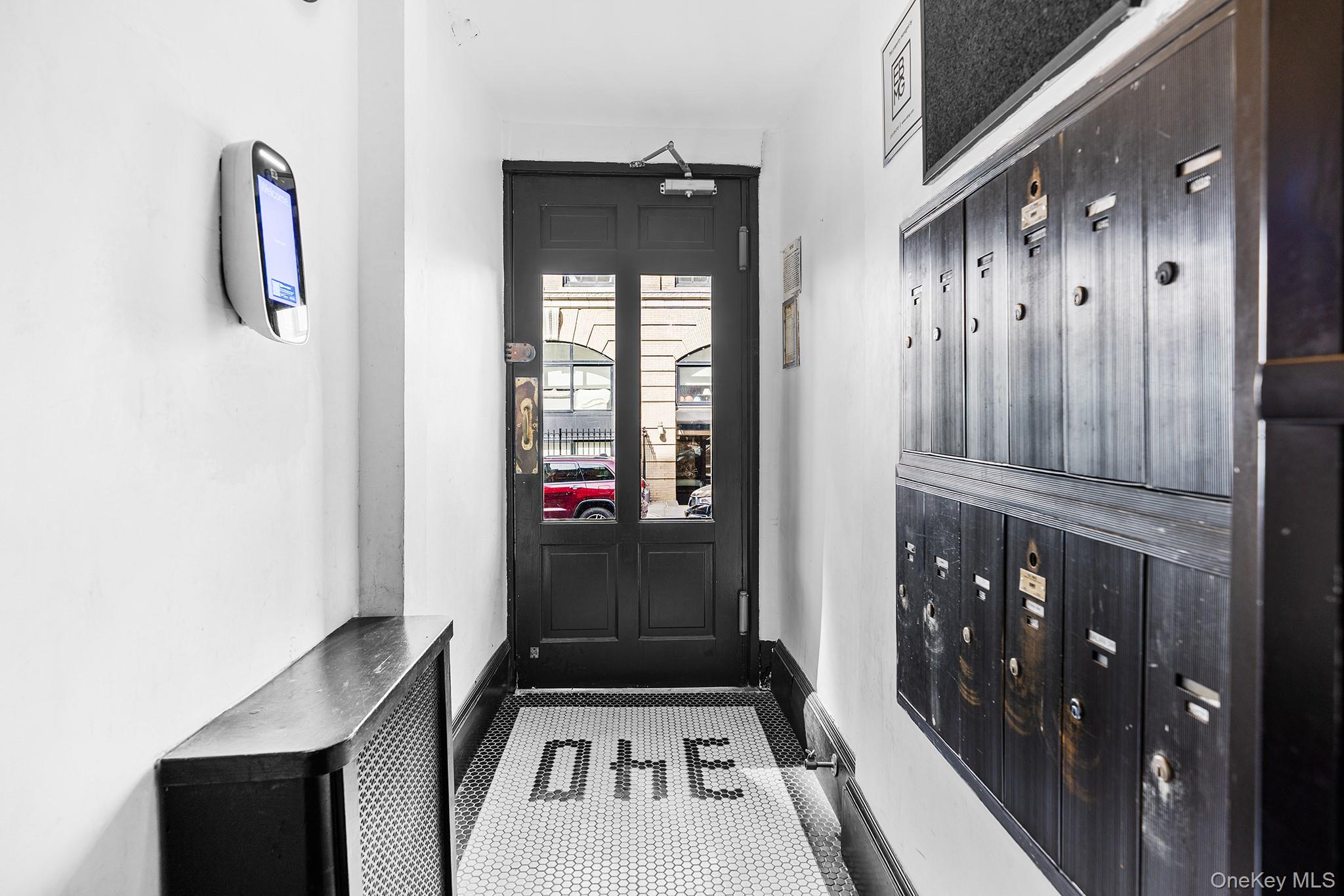 340 W 11th Street # 3WR, New York (Manhattan), NY 10014