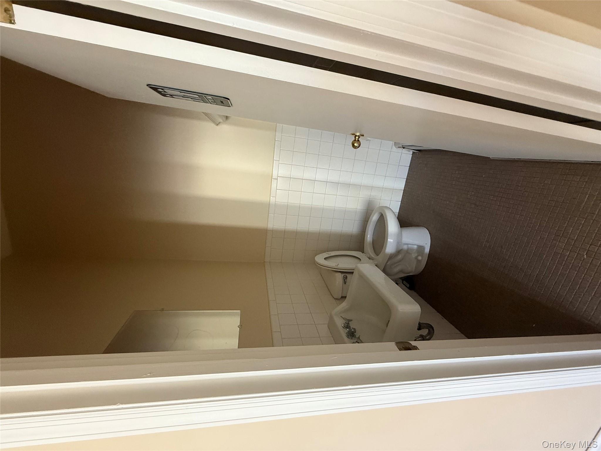 292 Mill Street, Poughkeepsie, NY 12601