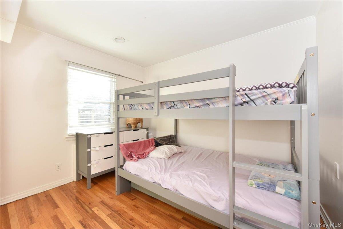 2093 Baylis Avenue, Elmont, NY 11003